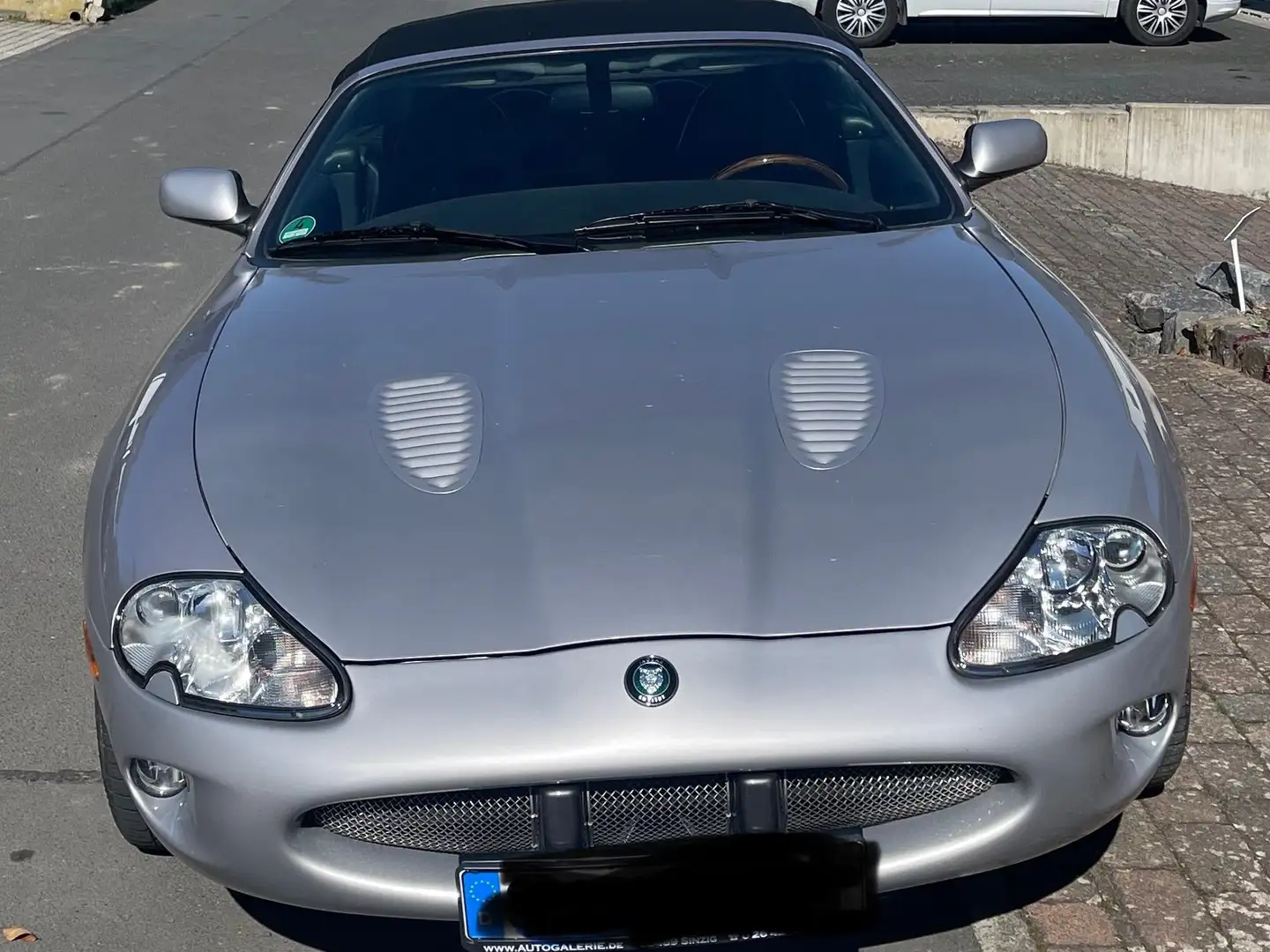 Jaguar XKR XK Cabriolet Серебристый - 2