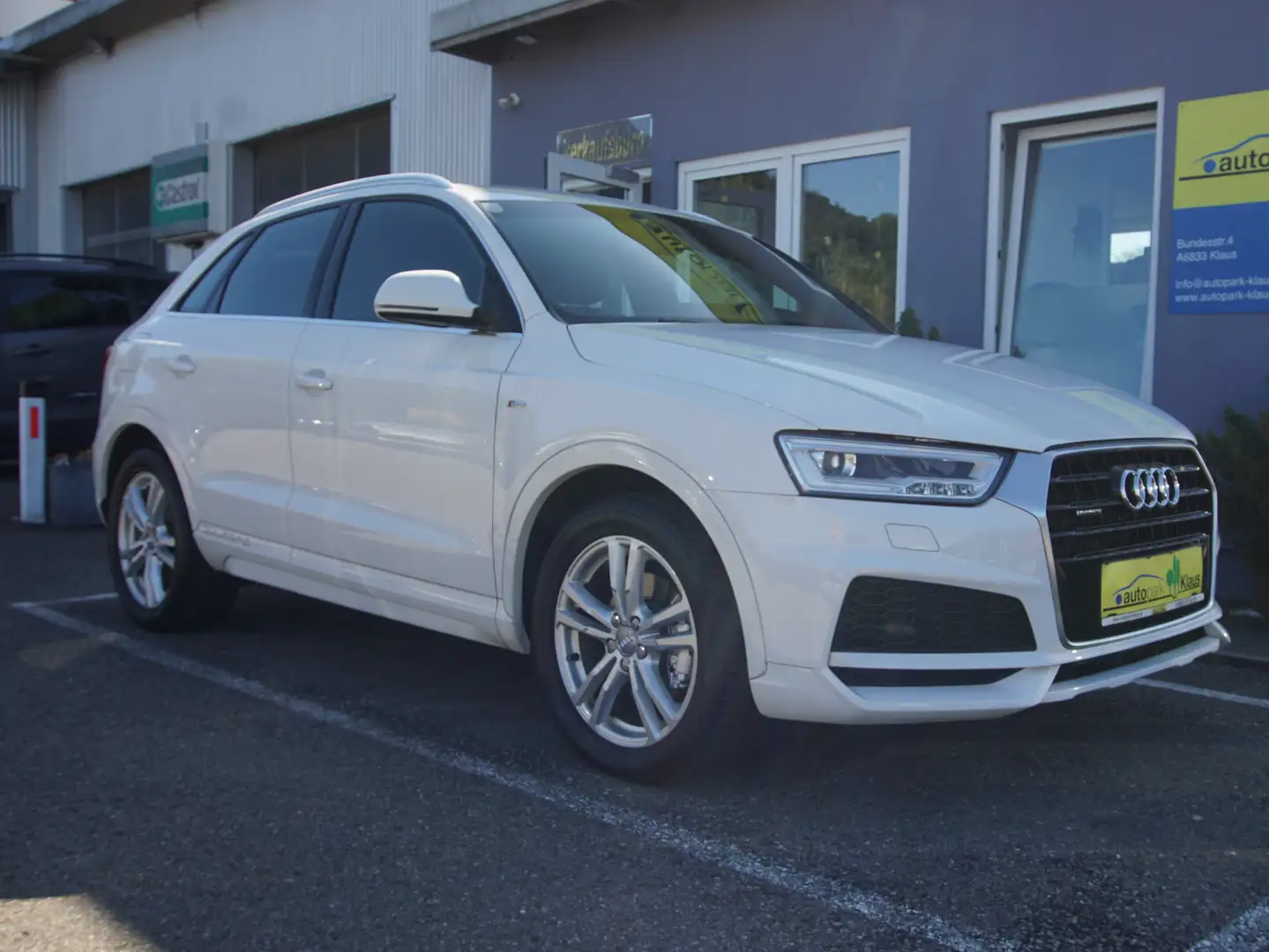 Audi Q3 sport quattro Blanc - 1