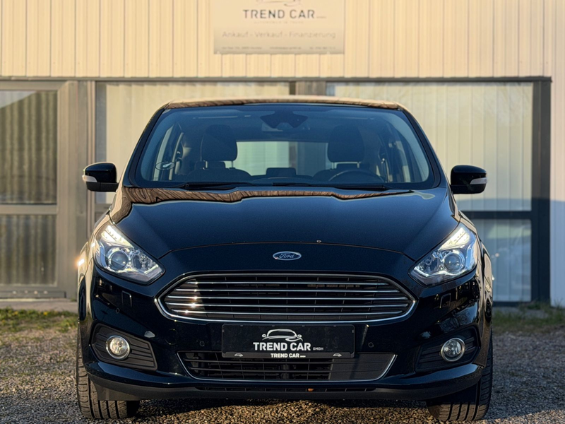 Ford S-Max S-MAX Titanium Ambiente PDC CarPlay 7 Sitze — photo 2