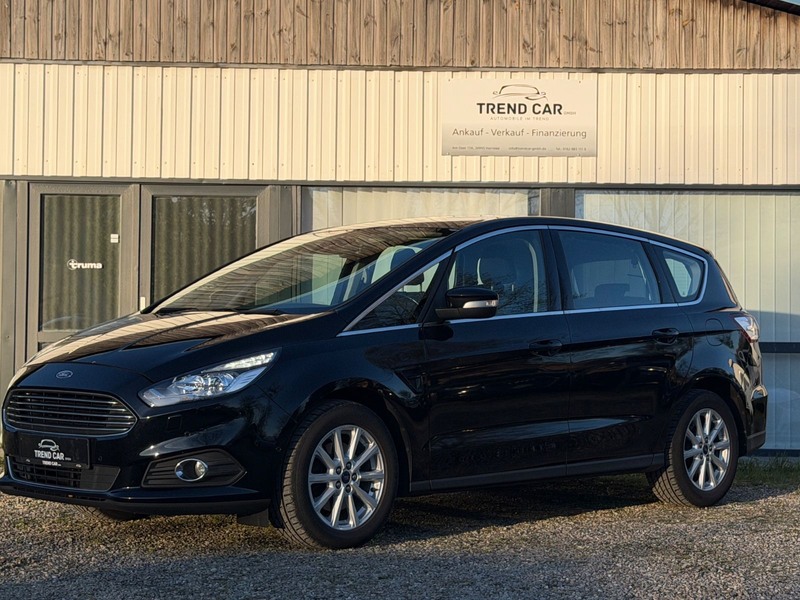 Ford S-Max S-MAX Titanium Ambiente PDC CarPlay 7 Sitze — photo 3