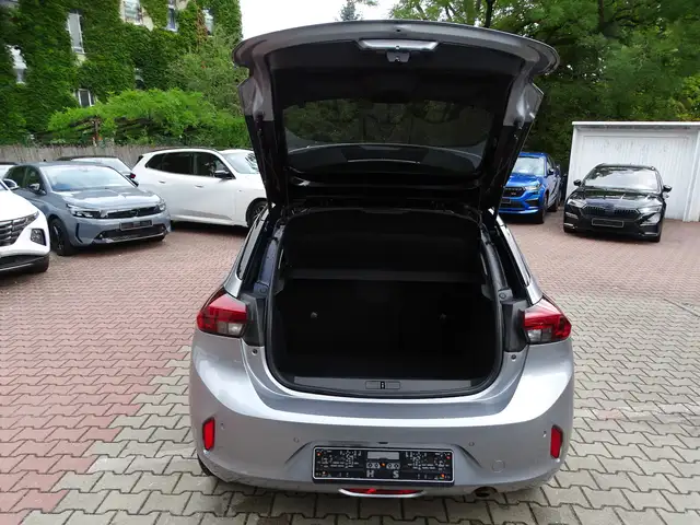Opel Corsa view 5