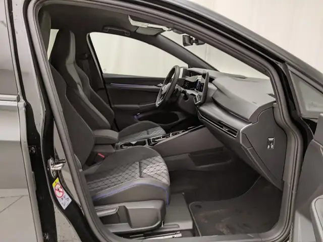 Volkswagen Golf view 8
