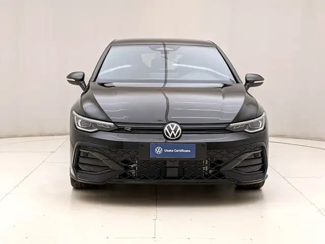 Volkswagen Golf view 2