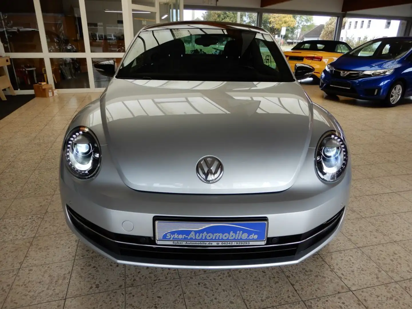Volkswagen Beetle The Beetle 1.4 TSI DSG Club , Navi ,Xenon ,18 Zo Silber - 2