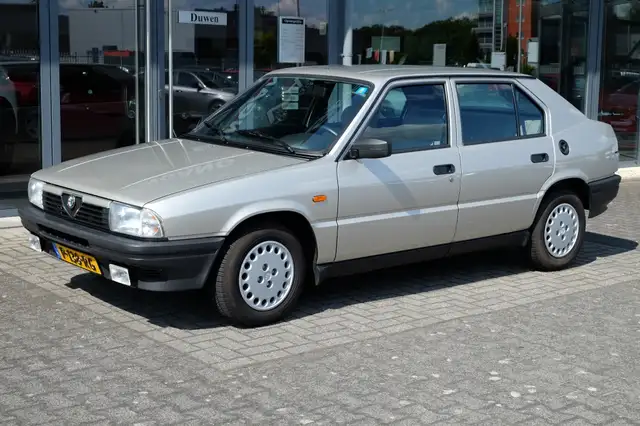 Alfa Romeo 33 ALFA 33 1.5 TI Airco Nieuwstaat