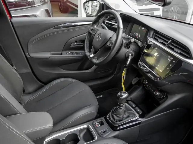 Opel Corsa view 4