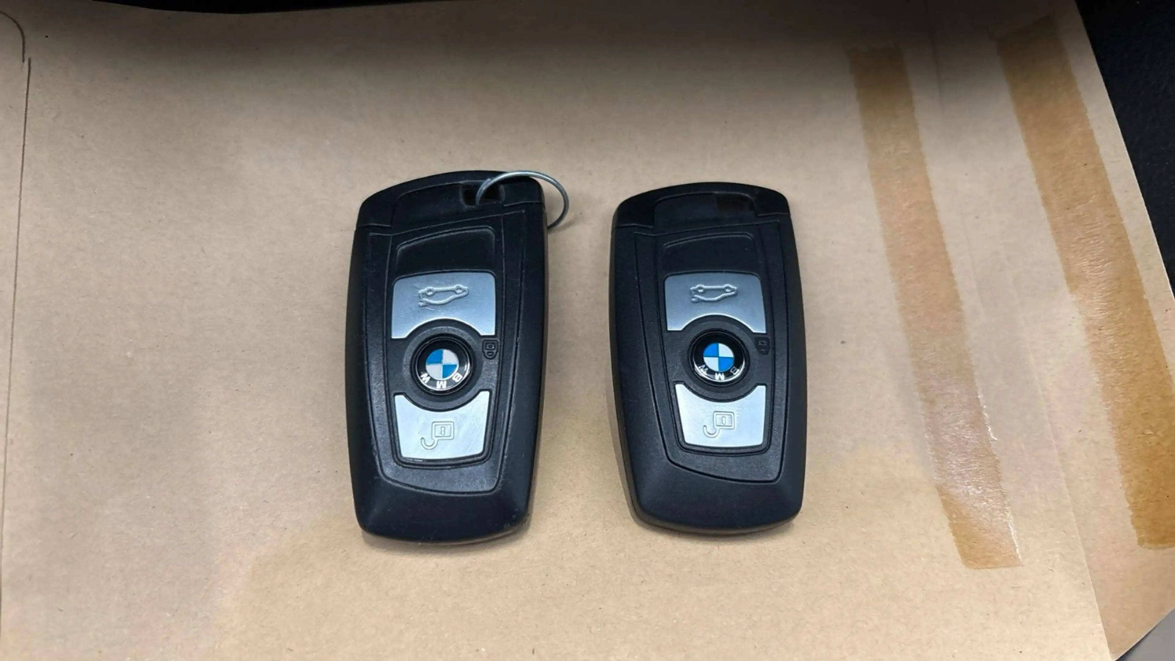BMW 320 Touring 320 i LED/PDC/SHZ/NAVI — photo 7