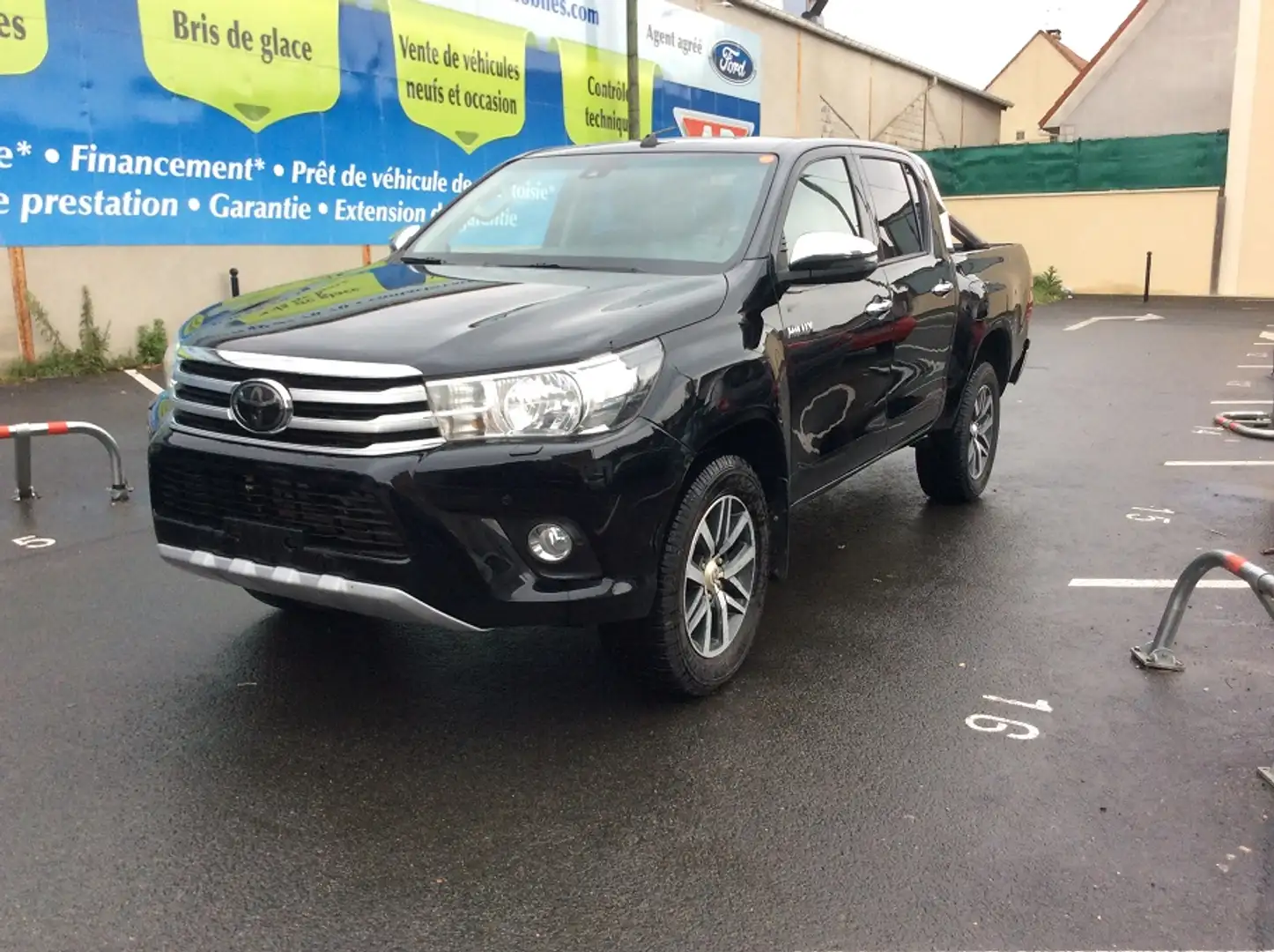 Toyota Hilux IV 4WD 2.4 D-4D 150 DOUBLE CABINE Noir - 2