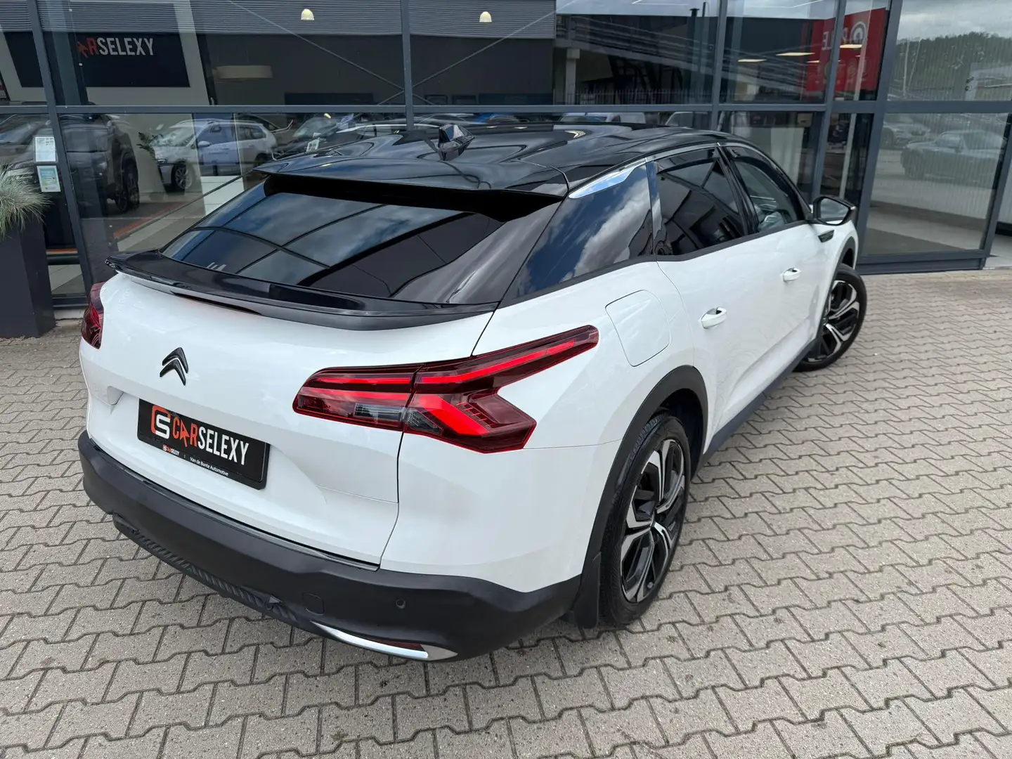 Citroen C5 X 1.2 PureTech Shine *Automaat* Bianco - 2