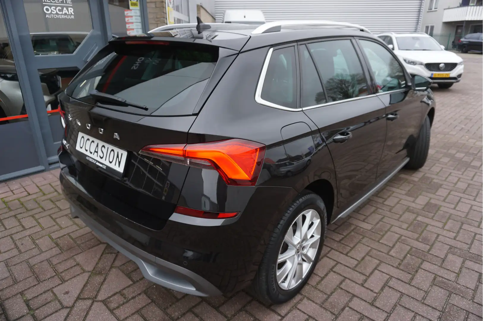 Skoda Kamiq 1.5 TSI ACT Style Automaat Nero - 2