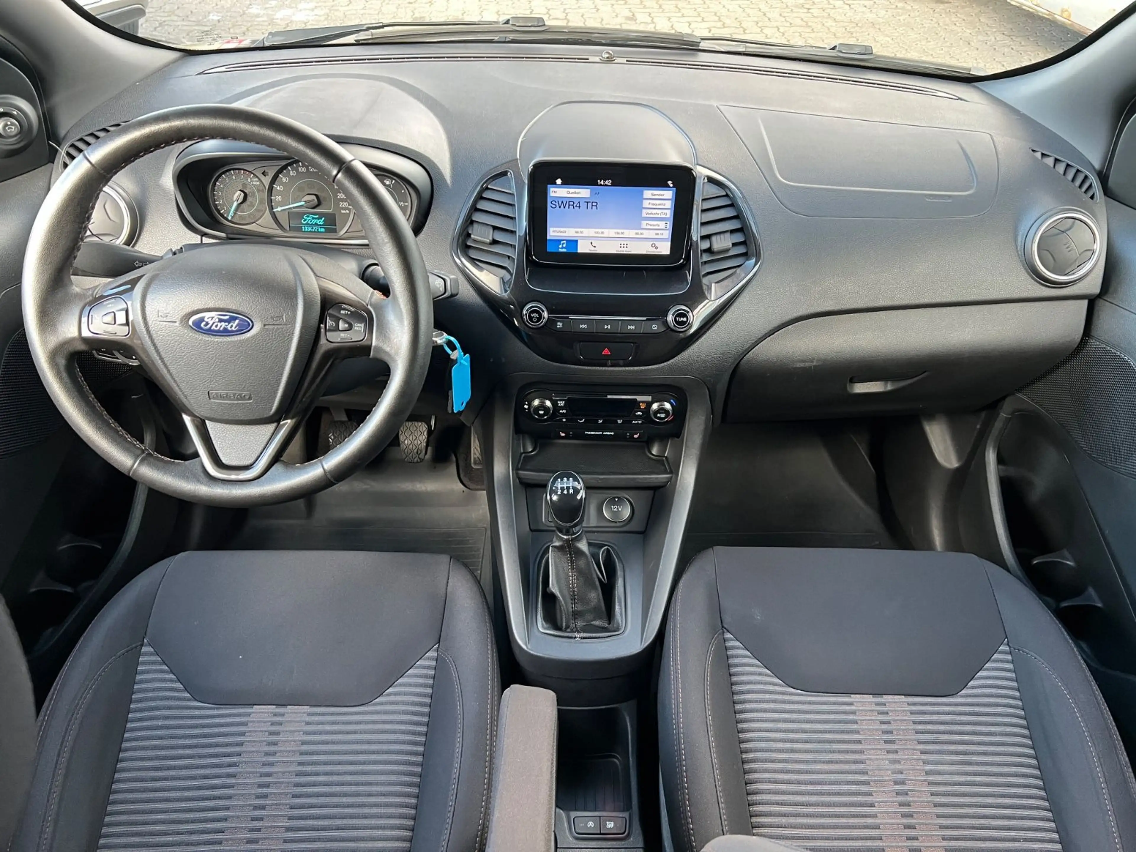 Ford Ka/Ka+ KA+ Active 1.2*KLIMAA-*SITZ-HZG*MFL*TEMPO*2HAND* — photo 15