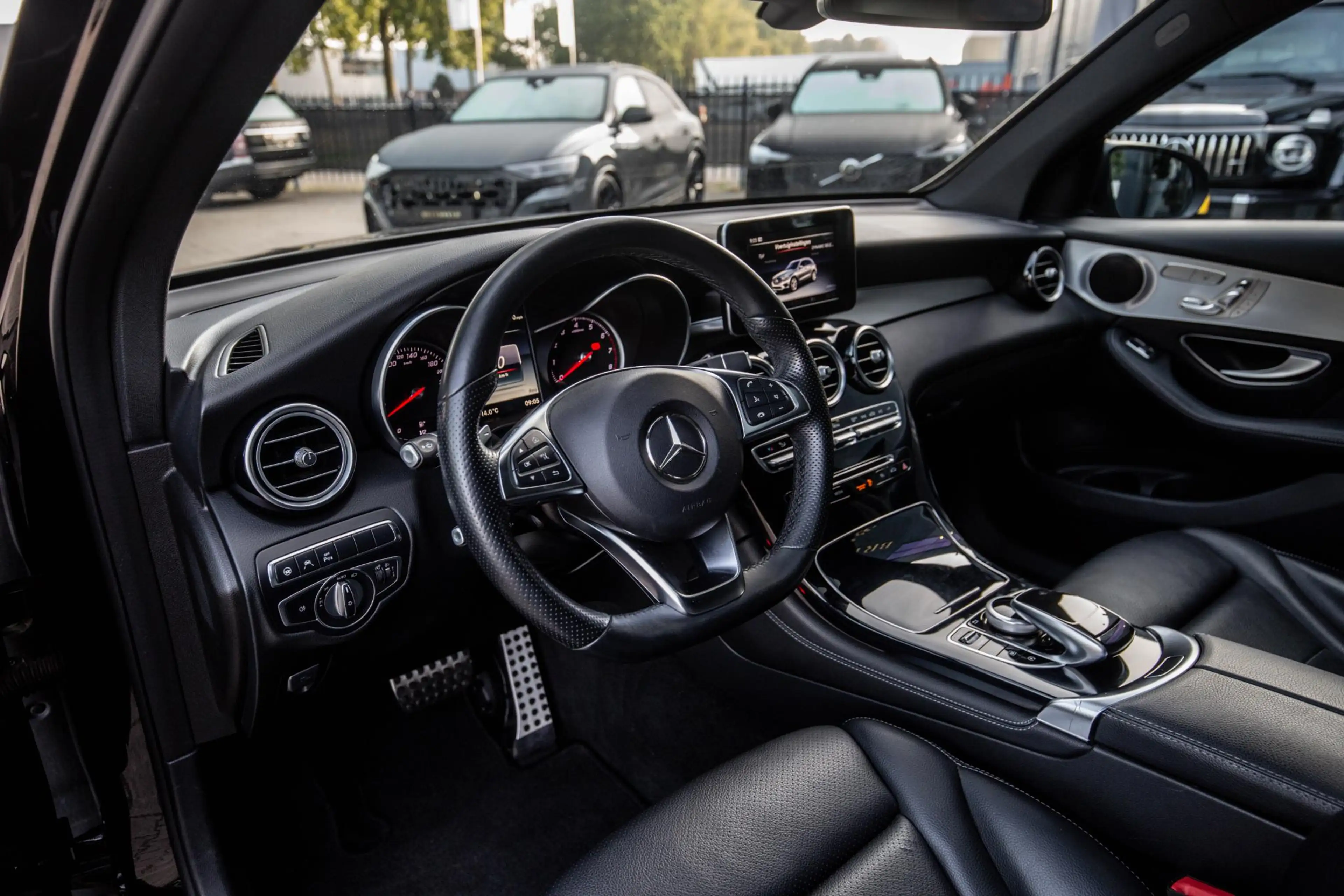 Mercedes-Benz GLC 250 4MATIC — photo 5