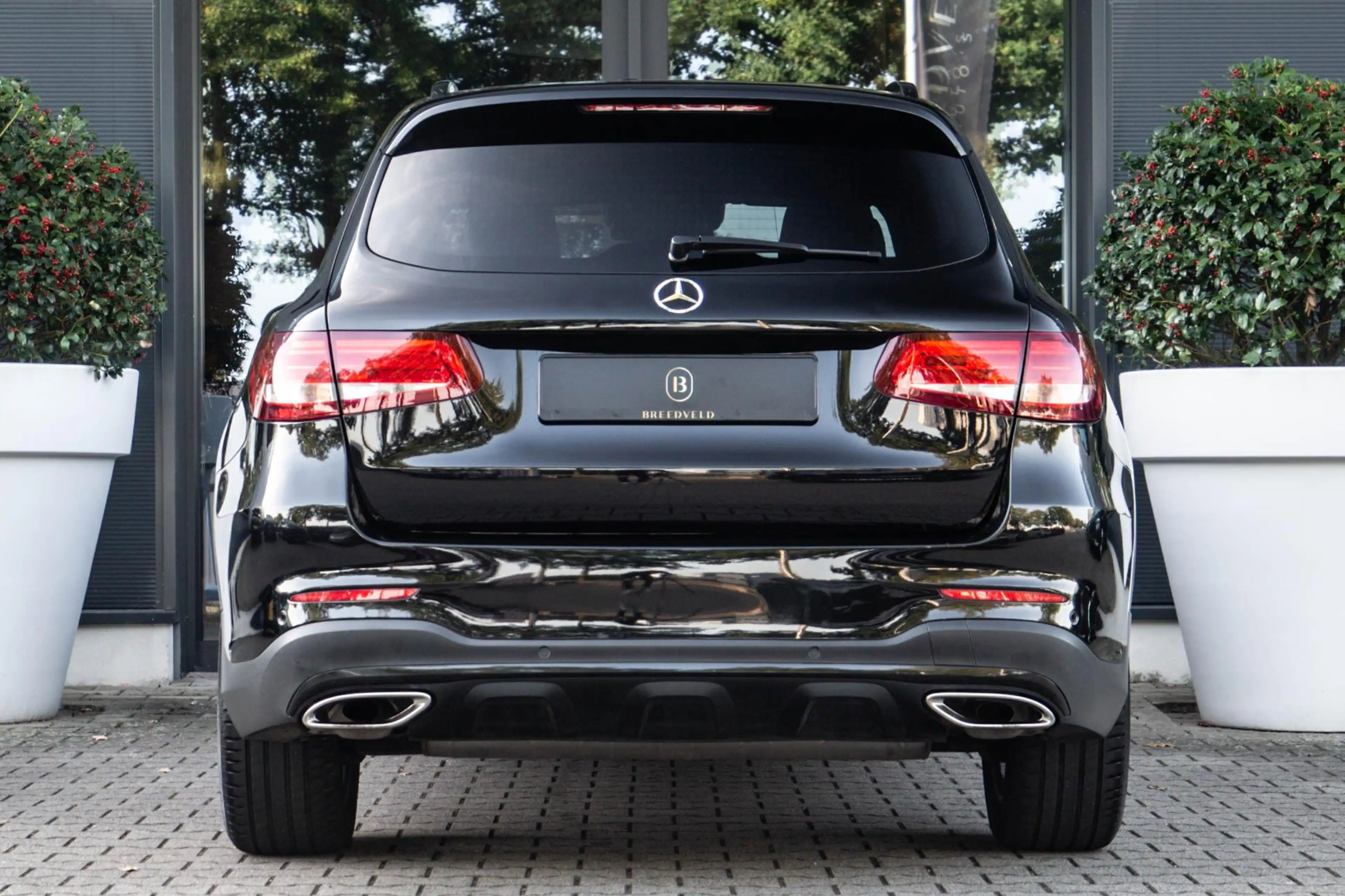 Mercedes-Benz GLC 250 4MATIC — photo 8