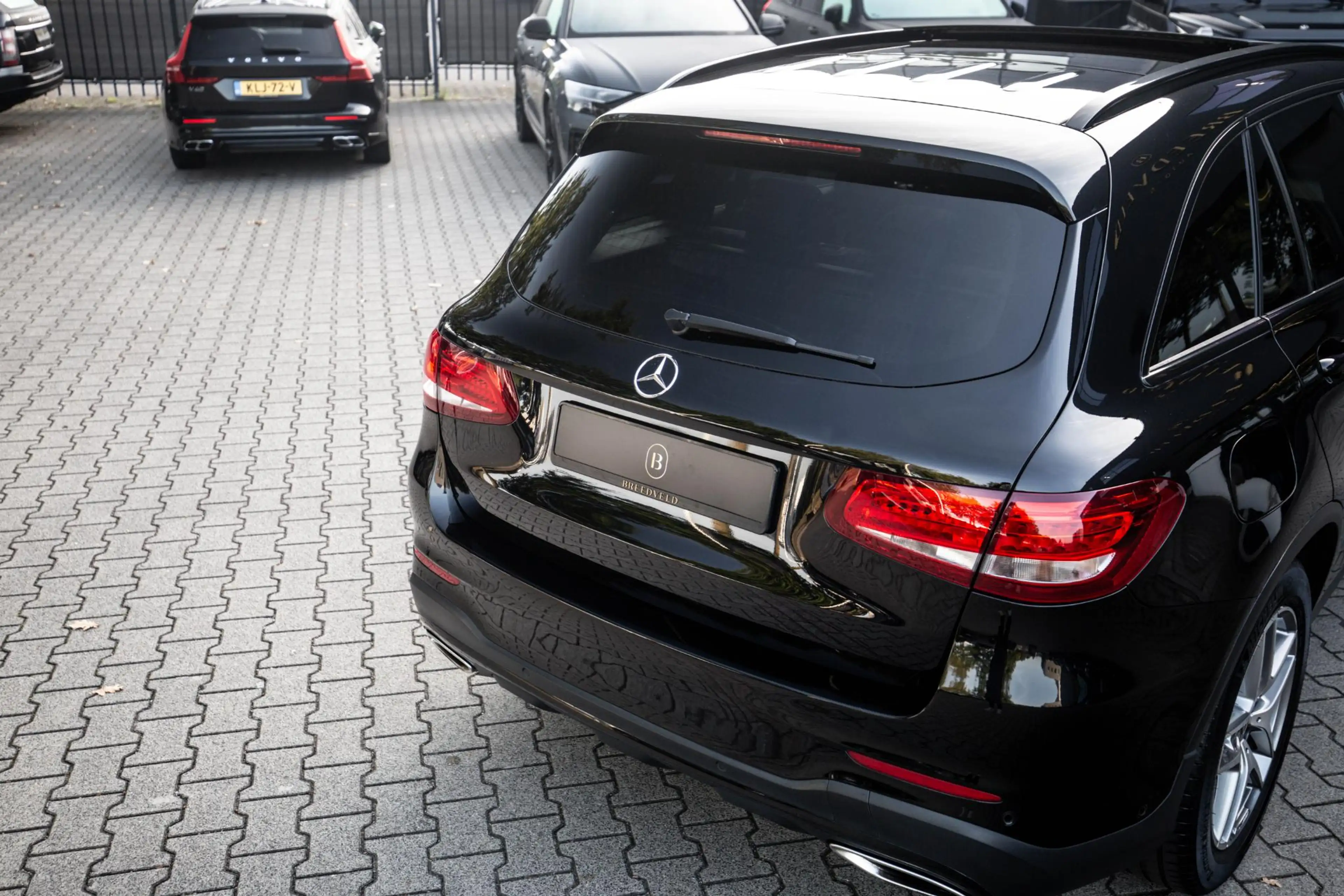 Mercedes-Benz GLC 250 4MATIC — photo 32