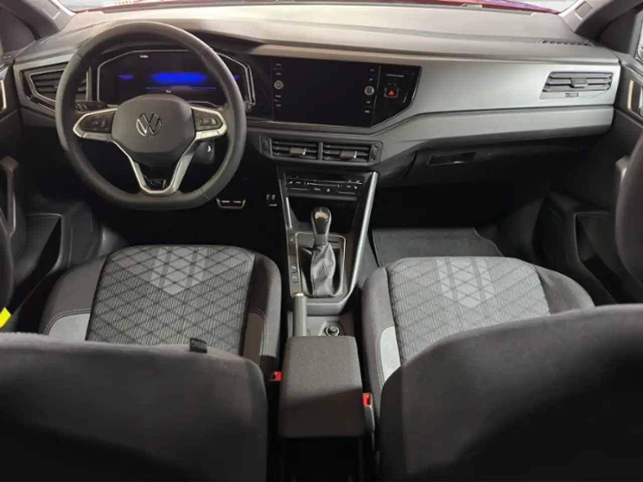 Volkswagen Taigo 1,0 l TSI 85 kW (116 PS) DSG R-Line 10