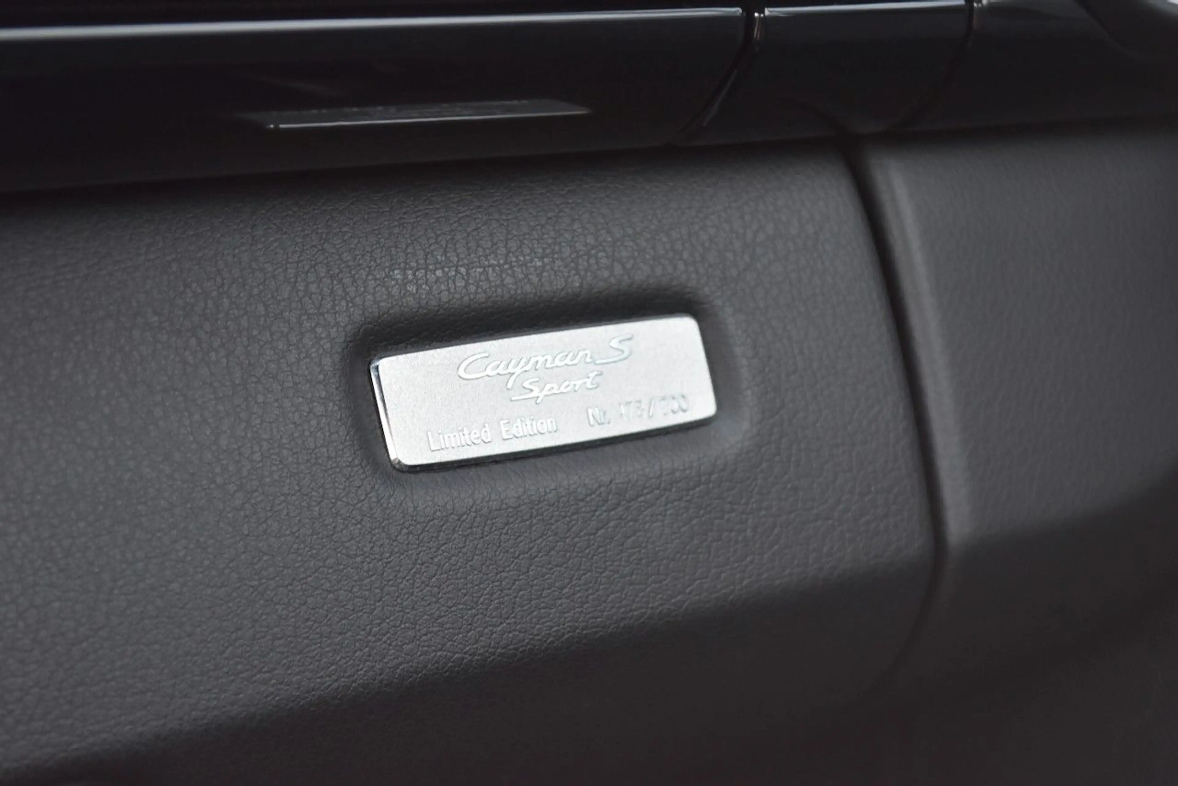 Porsche Cayman S SPORT PCM 1 OF 700 SCHALT — photo 13