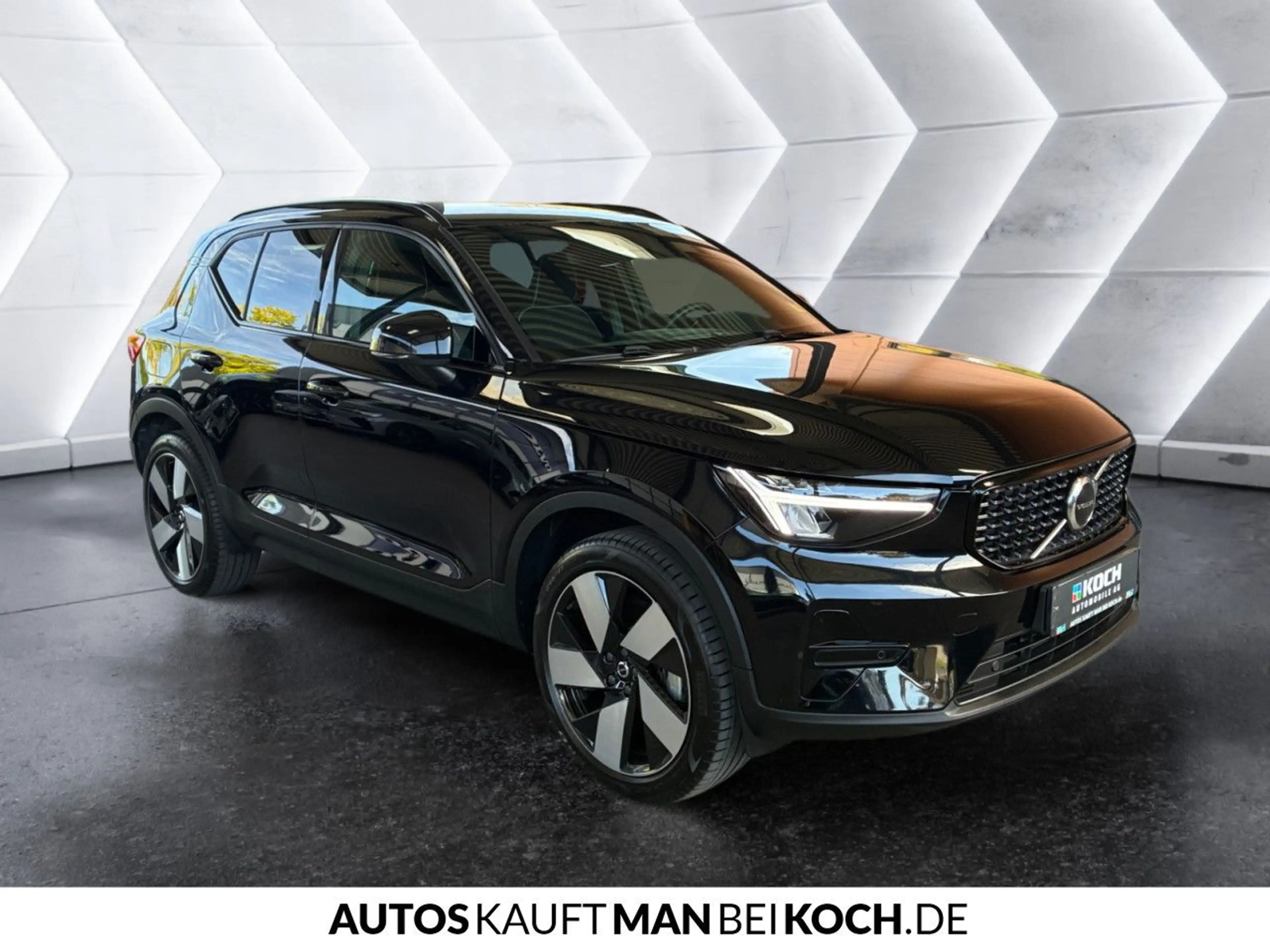 Volvo XC40 T5 Recharge Plus Dark ACC FHZ H/K SHZ LHZ — photo 5
