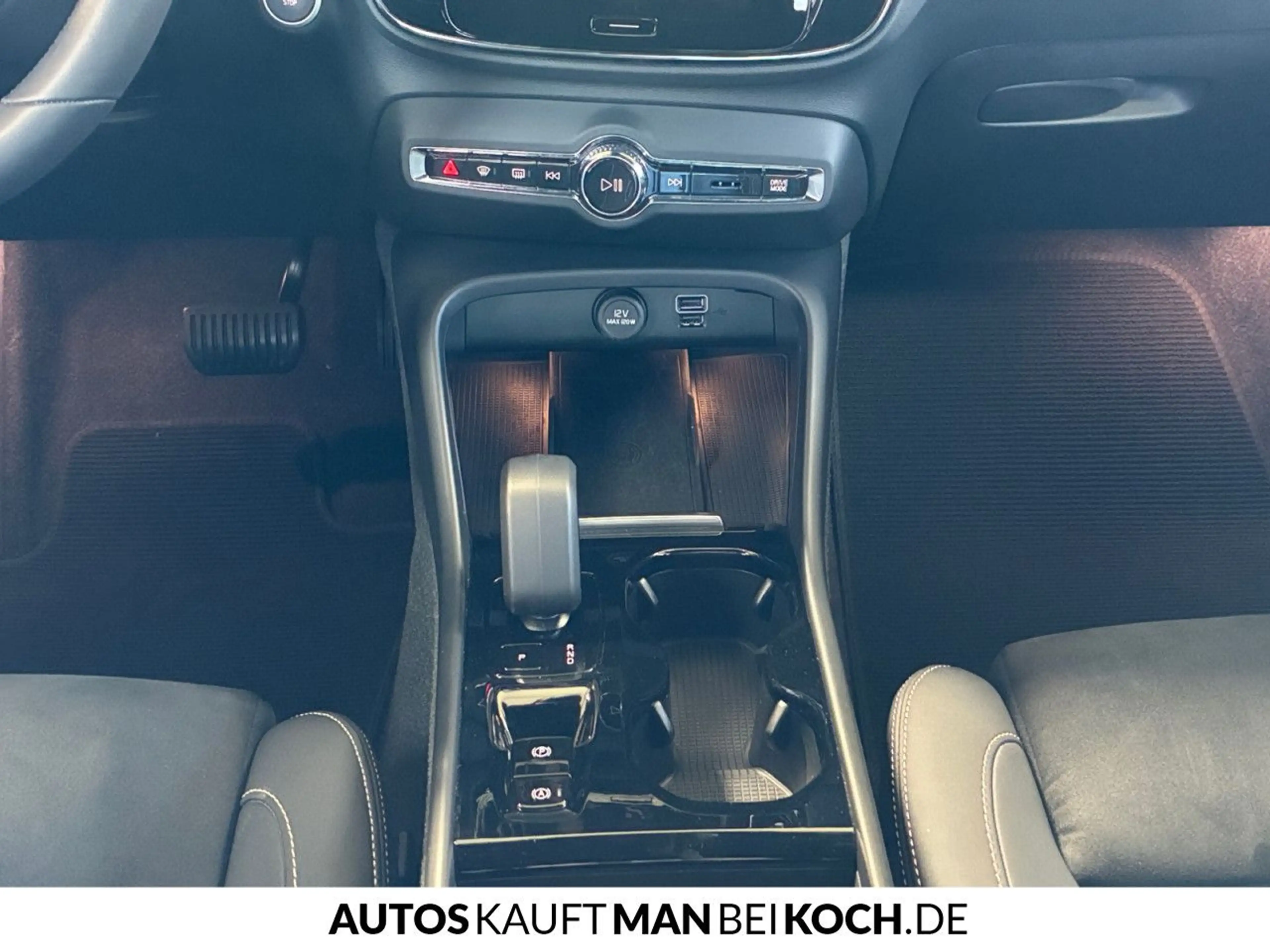 Volvo XC40 T5 Recharge Plus Dark ACC FHZ H/K SHZ LHZ — photo 10