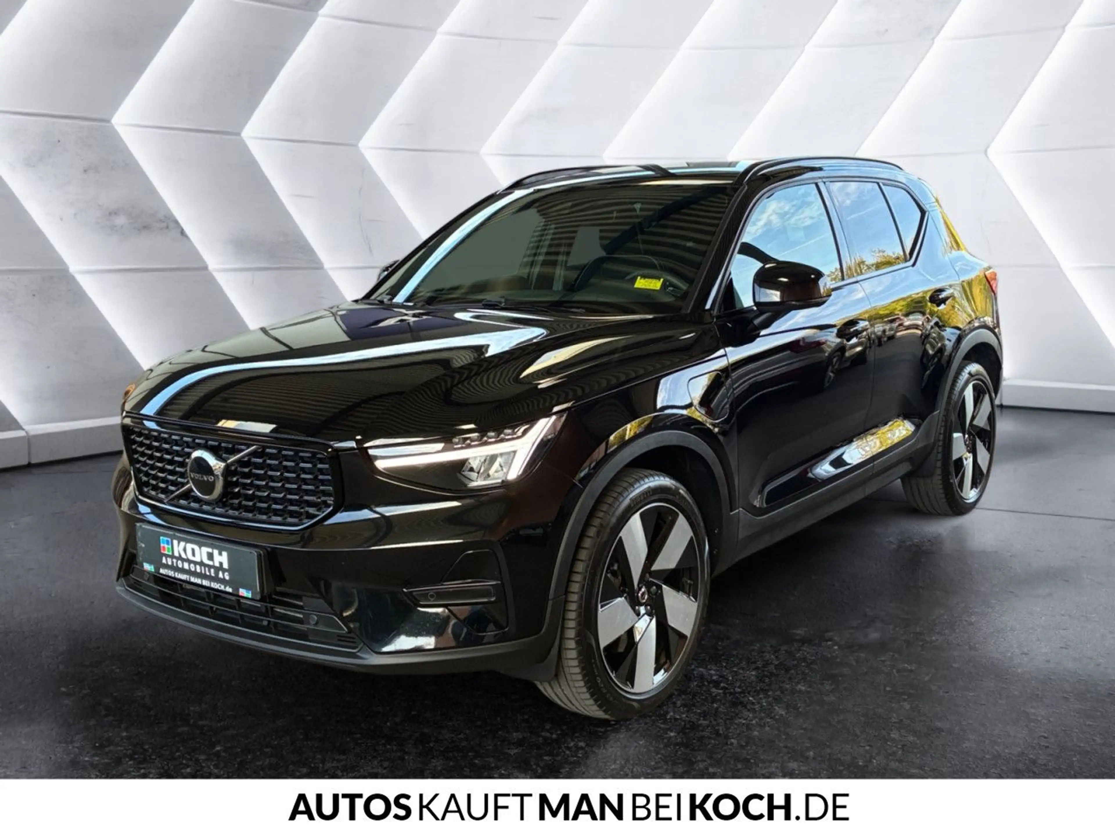 Volvo XC40 T5 Recharge Plus Dark ACC FHZ H/K SHZ LHZ — photo 2