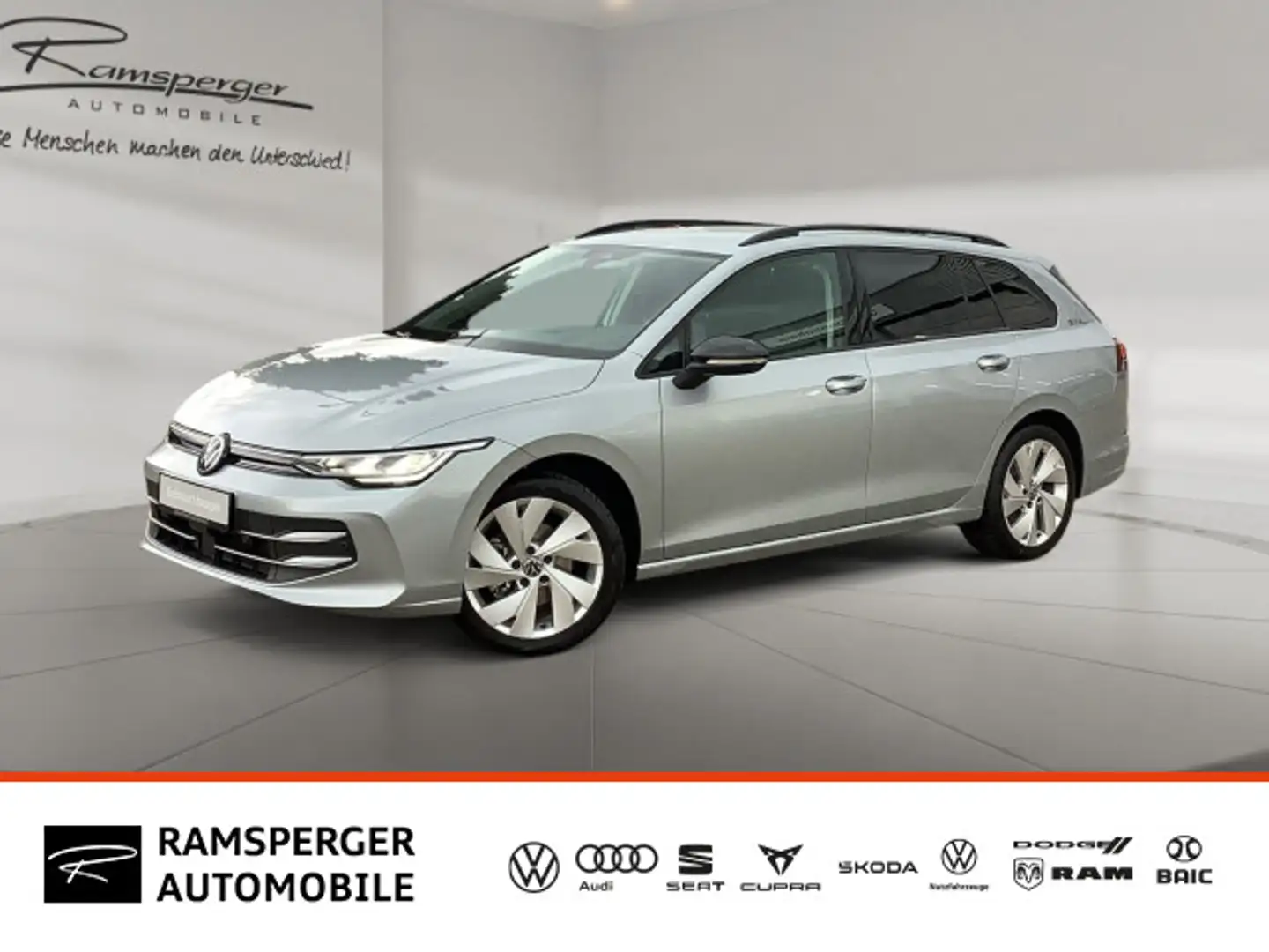 Volkswagen Golf Variant 1.5 eTSI DSG Goal AHK ACC LED Navi Silber - 1