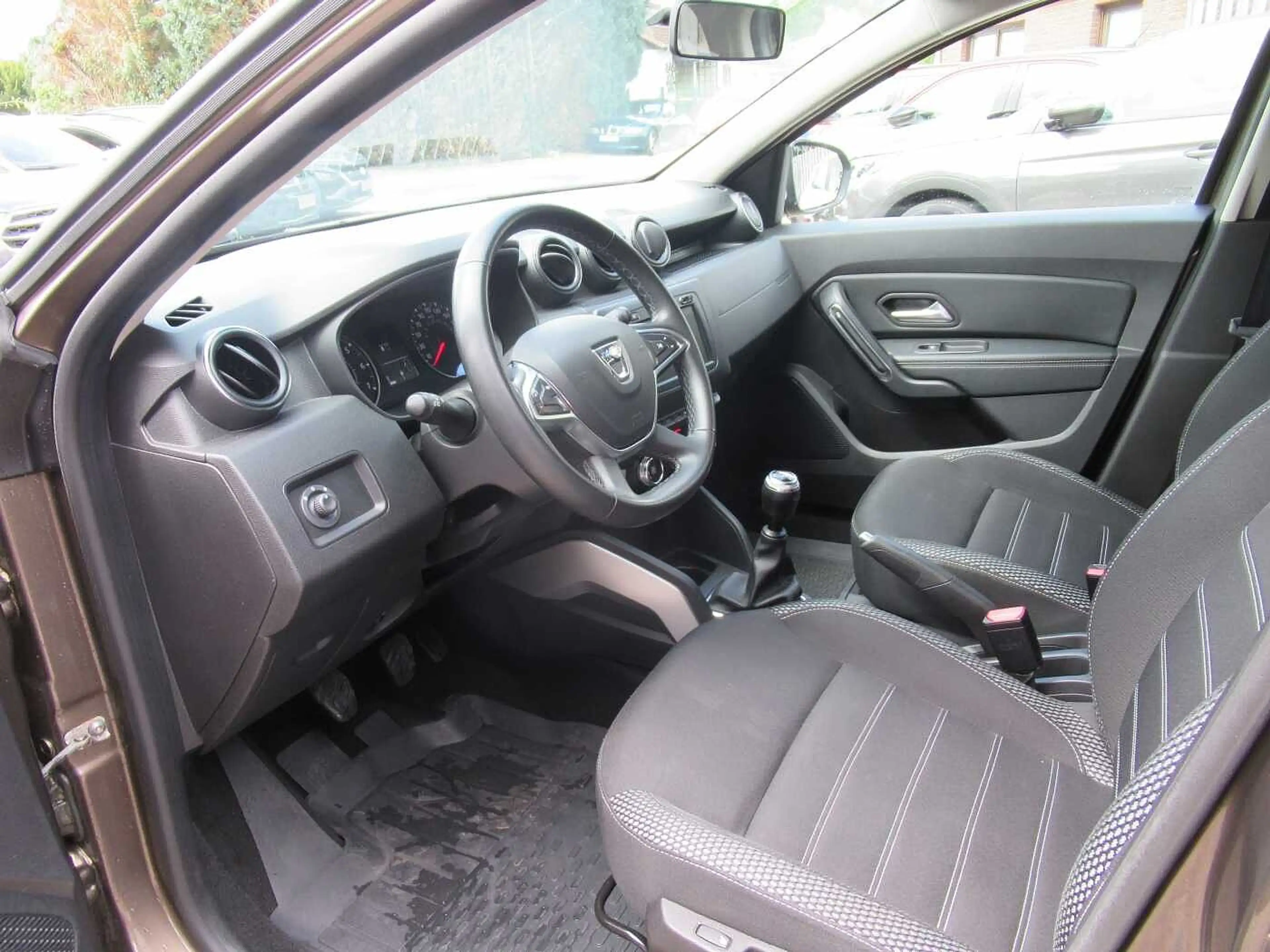 Dacia Duster TCe Prestige — photo 7