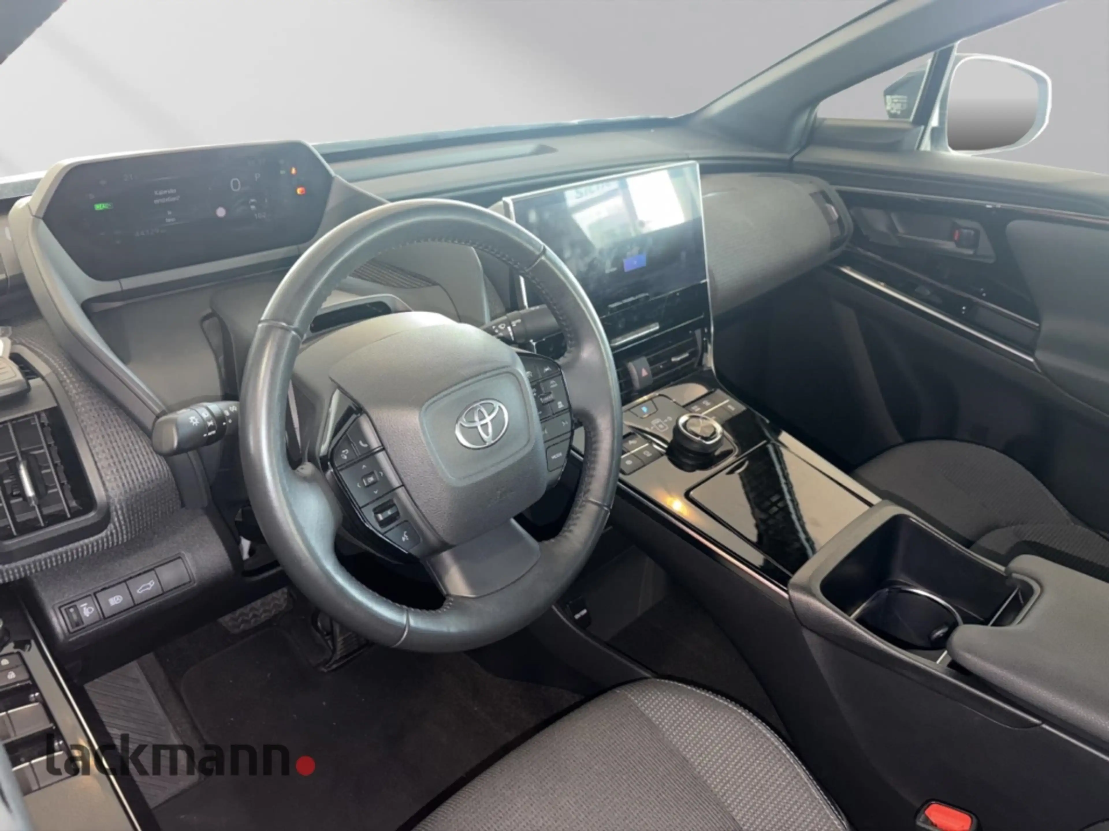 Toyota bZ4X *Elektro*360°Kamera*Comfort*Navi*LED*CarPlay*DAB* — photo 9