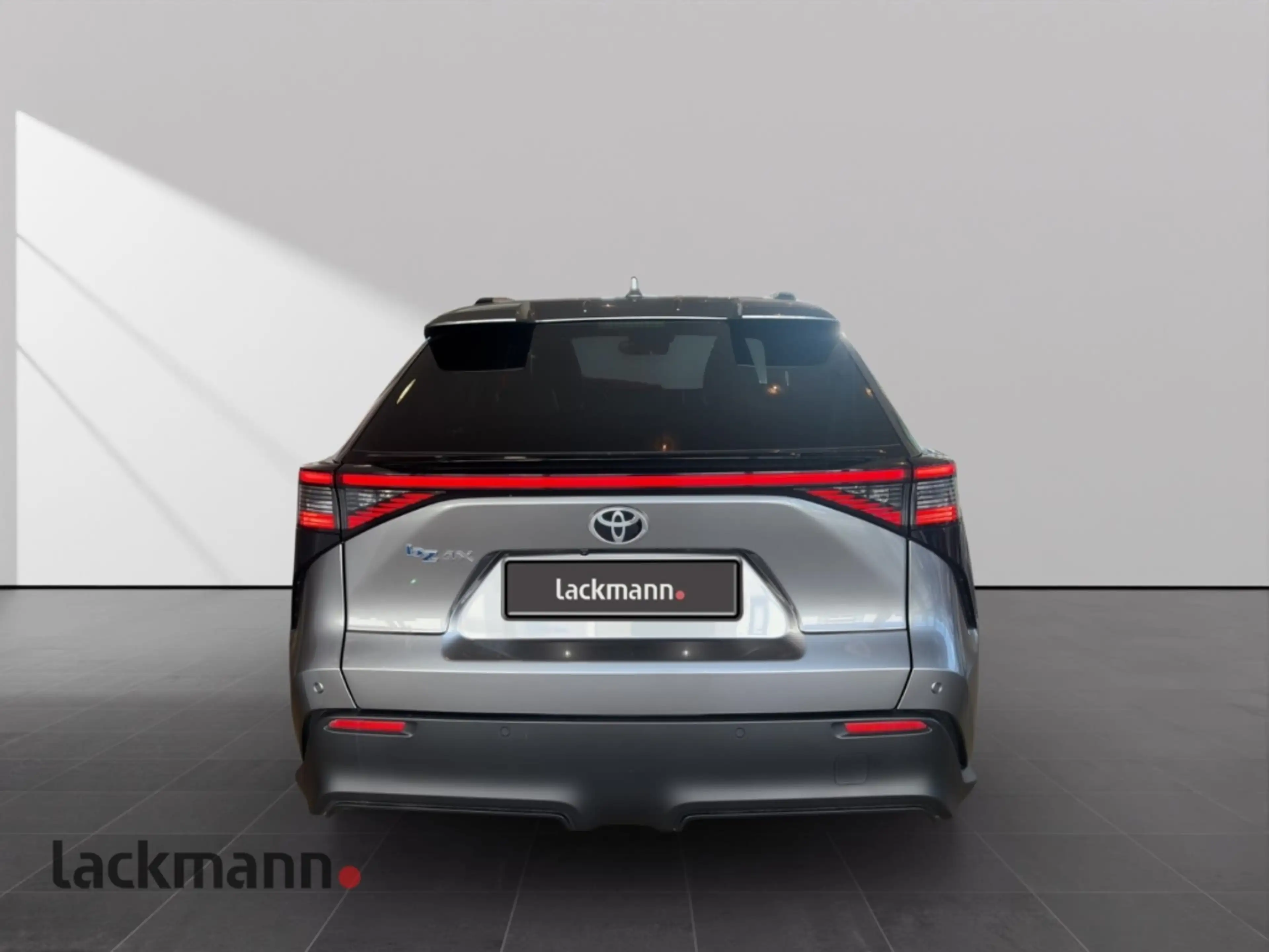 Toyota bZ4X *Elektro*360°Kamera*Comfort*Navi*LED*CarPlay*DAB* — photo 6