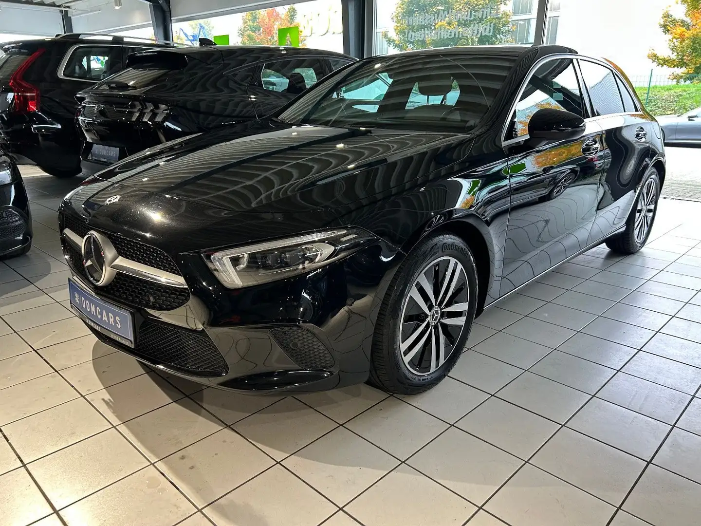 Mercedes-Benz A 220 /PANO/LEDER/GARANTIE/ALU/KAMERA/LED/AHK/ Zwart - 2