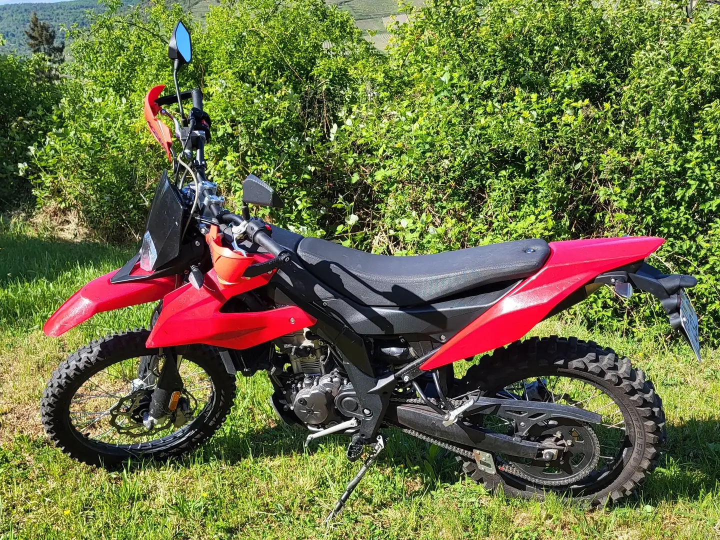 Malaguti XTM 125 Rood - 1