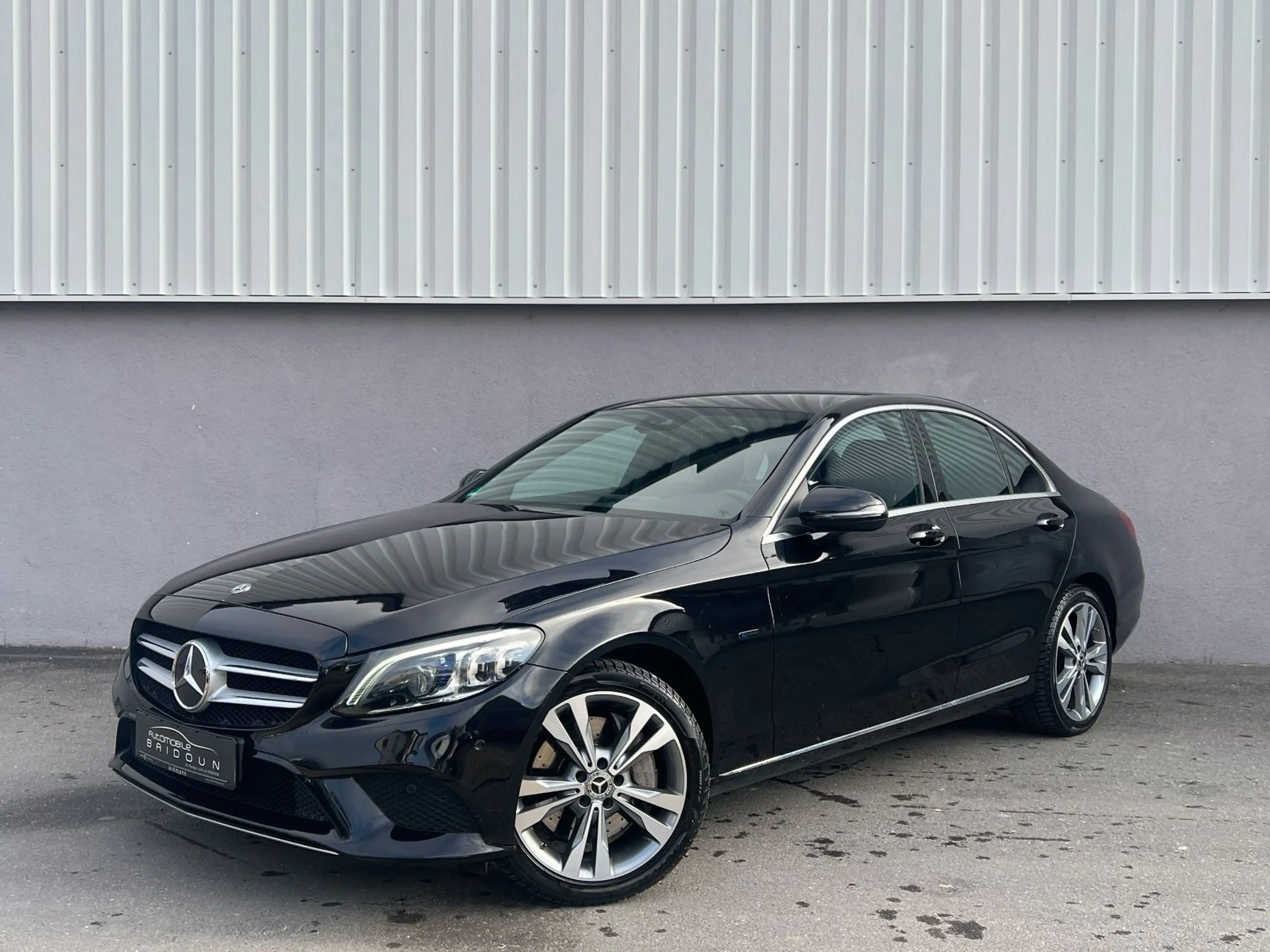 Mercedes-Benz C 300 Limousine *TÜVNEU*LEDER*LED*NAVI*