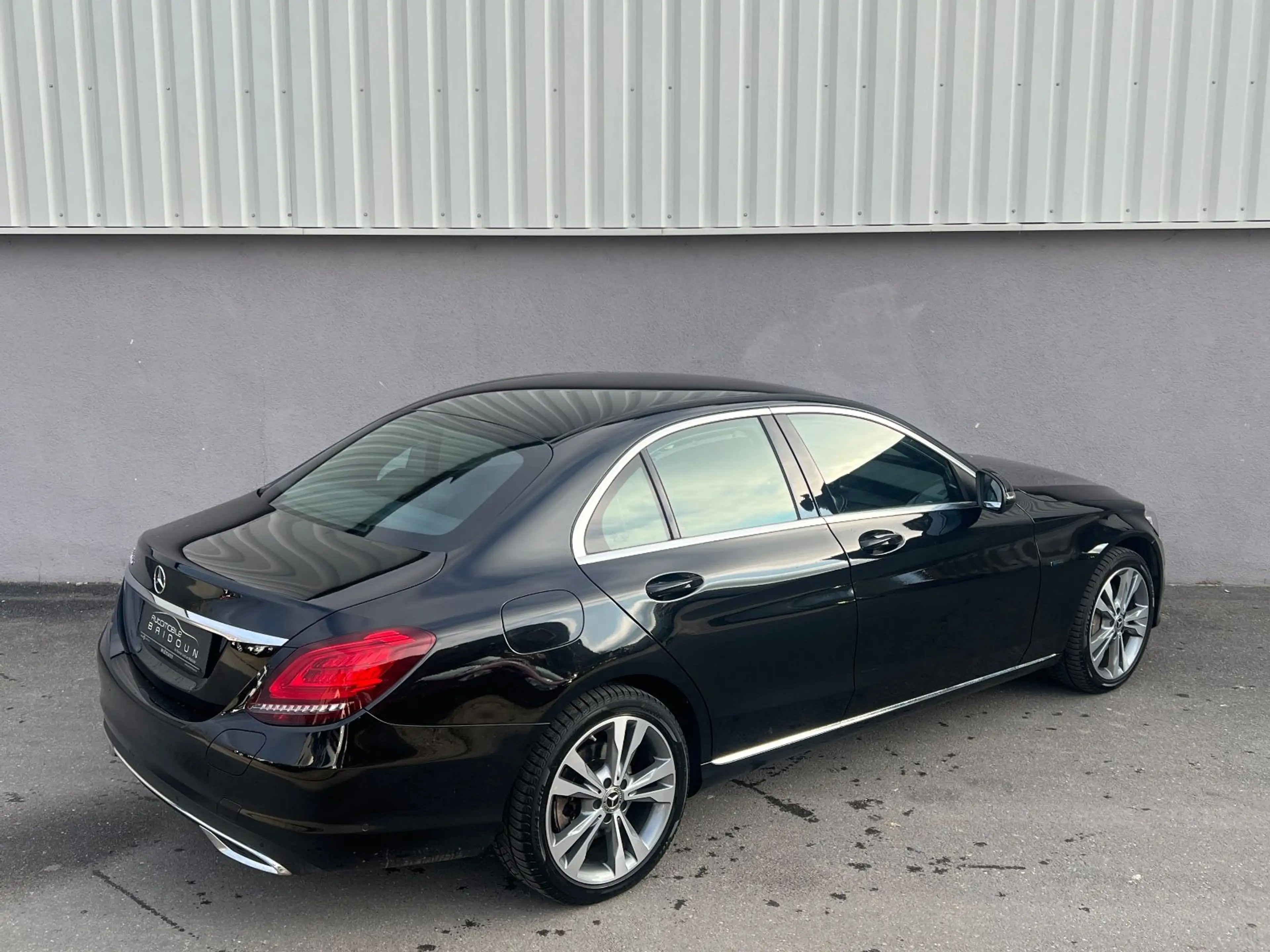 Mercedes-Benz C 300 Limousine *TÜVNEU*LEDER*LED*NAVI* — photo 7