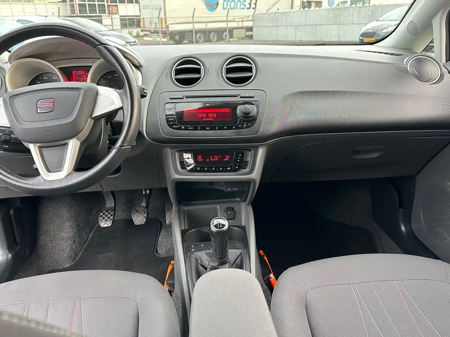 SEAT Ibiza SC 1.4 COPA Plus/CLIMA/NW APK Grijs - 2