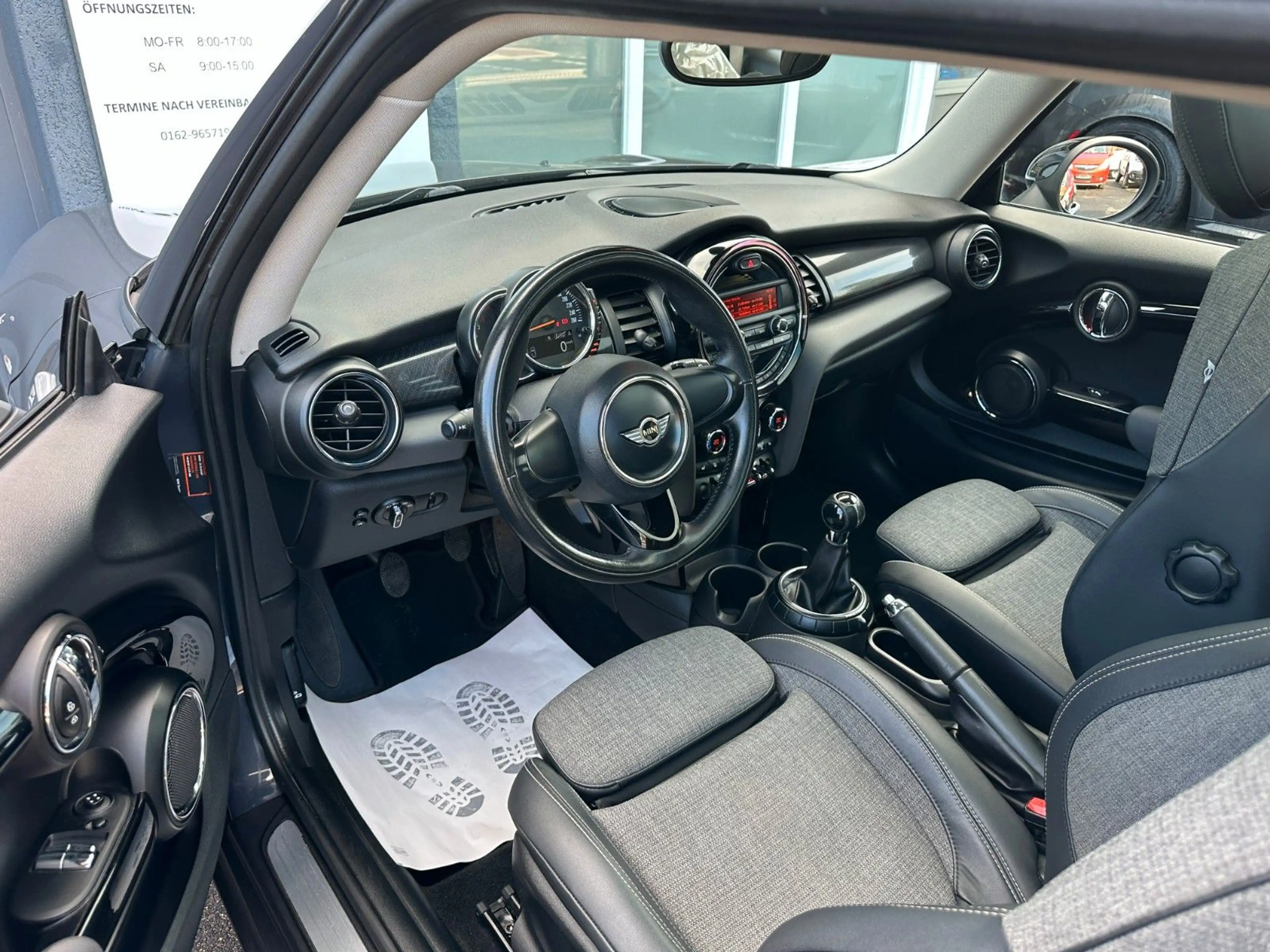 MINI Cooper SD COOPER SD*SHZ*PDC*ALU*ALLWETTER* — photo 4