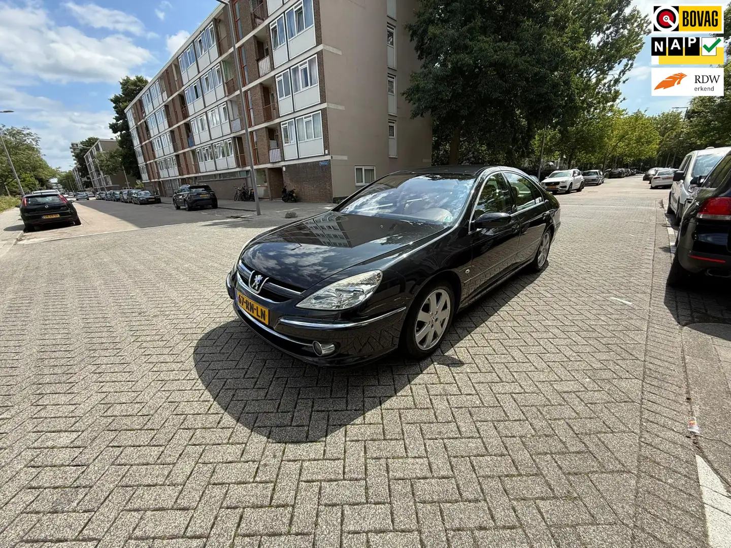 Peugeot 607 2.2-16V Executive Чорний - 1