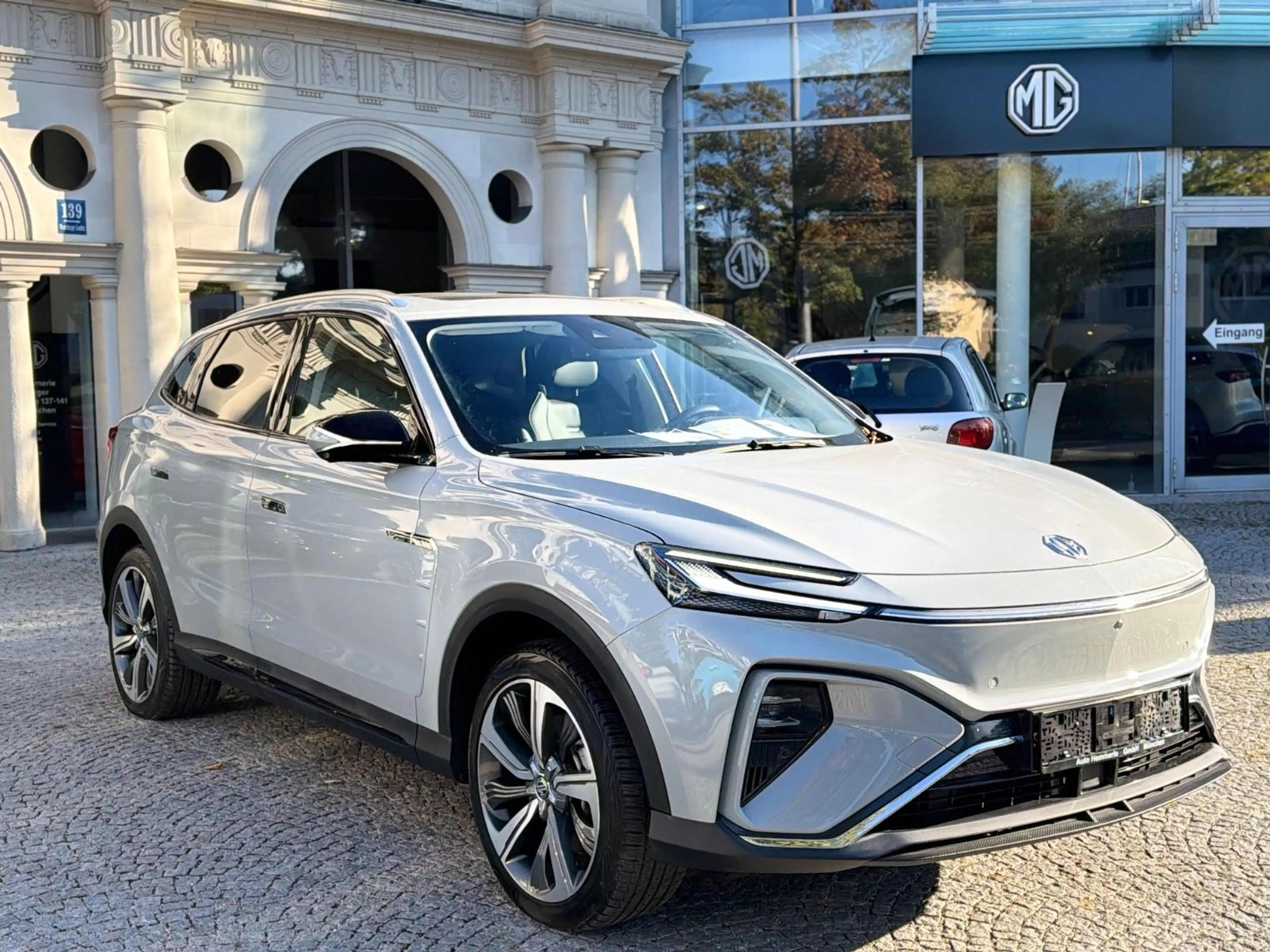 MG Marvel R Luxury *verschiedene Farben verfügbar* — photo 4