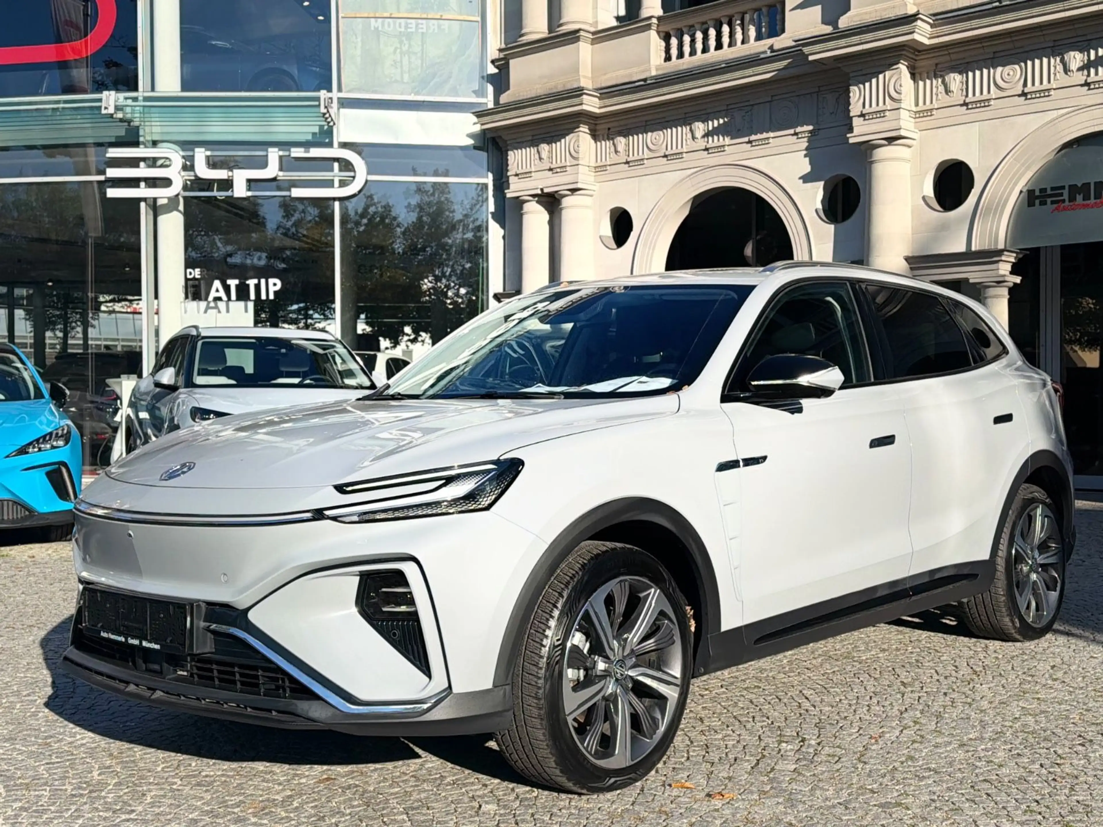 MG Marvel R Luxury *verschiedene Farben verfügbar*