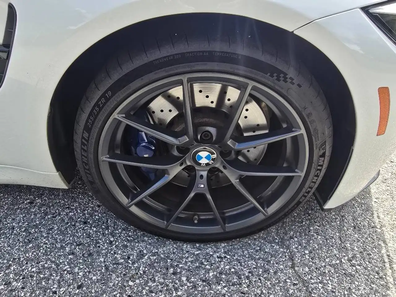 BMW M3 снимка BMW M3