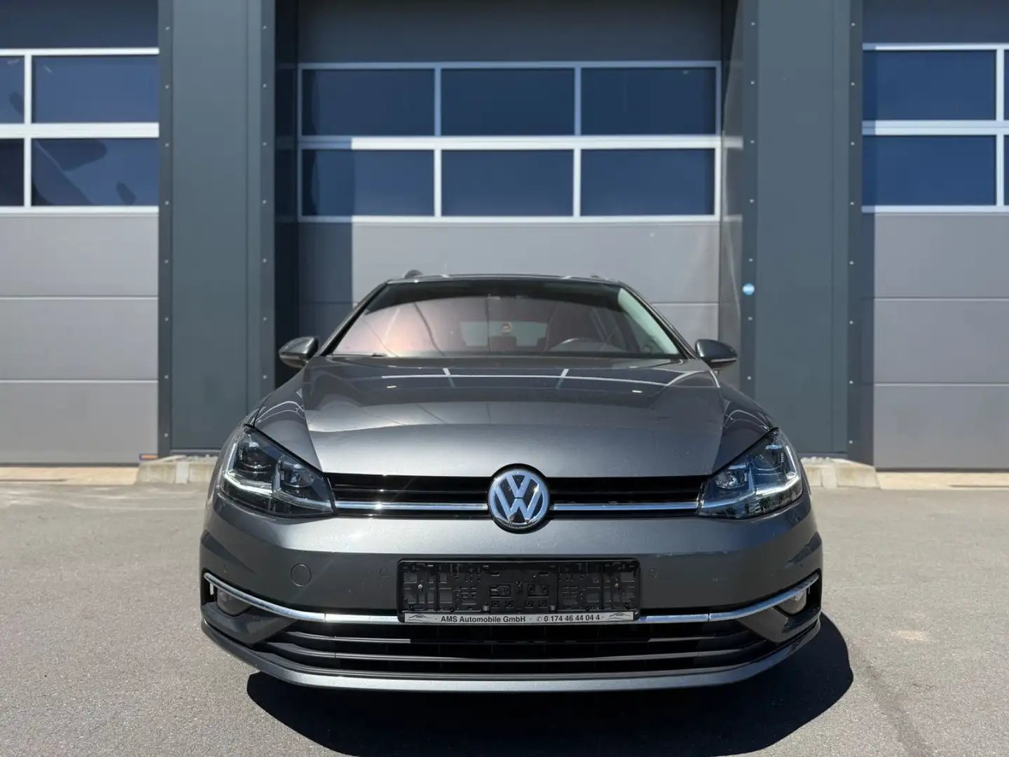 Volkswagen Golf VII Variant 1.4TFSI Highline,LED,Dig.Tacho Grau - 2