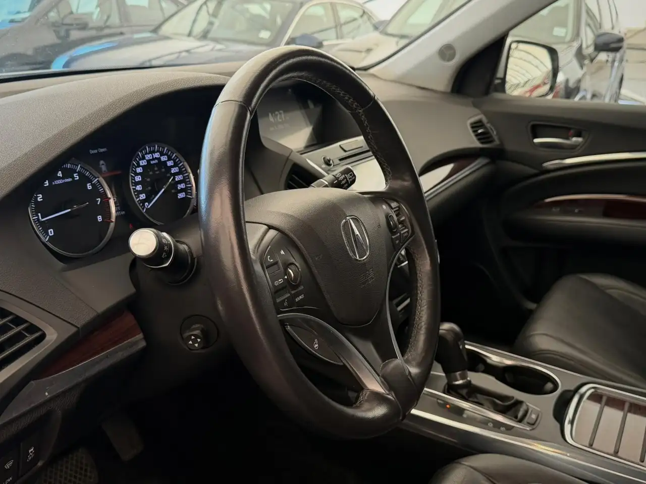 Acura MDX снимка Acura MDX
