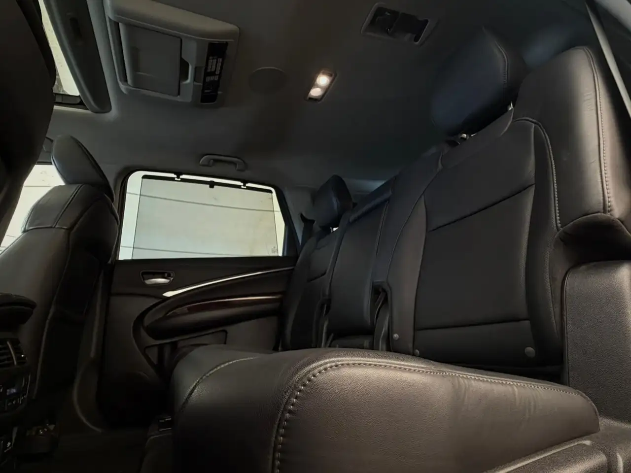 Acura MDX снимка Acura MDX