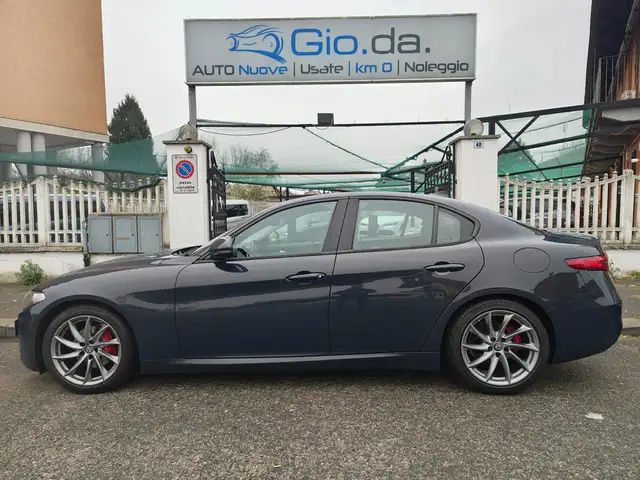 Alfa Romeo Giulia ALFA ROMEO GIULIA 2.2 180CV KM 146000- 2016
