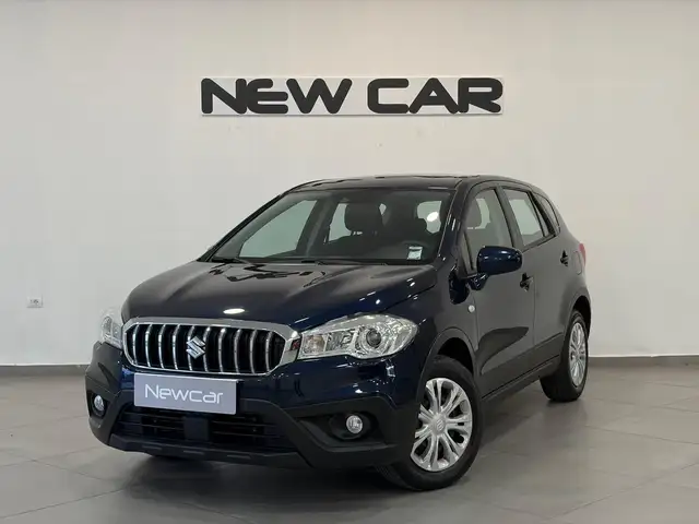 Suzuki S-Cross view 4