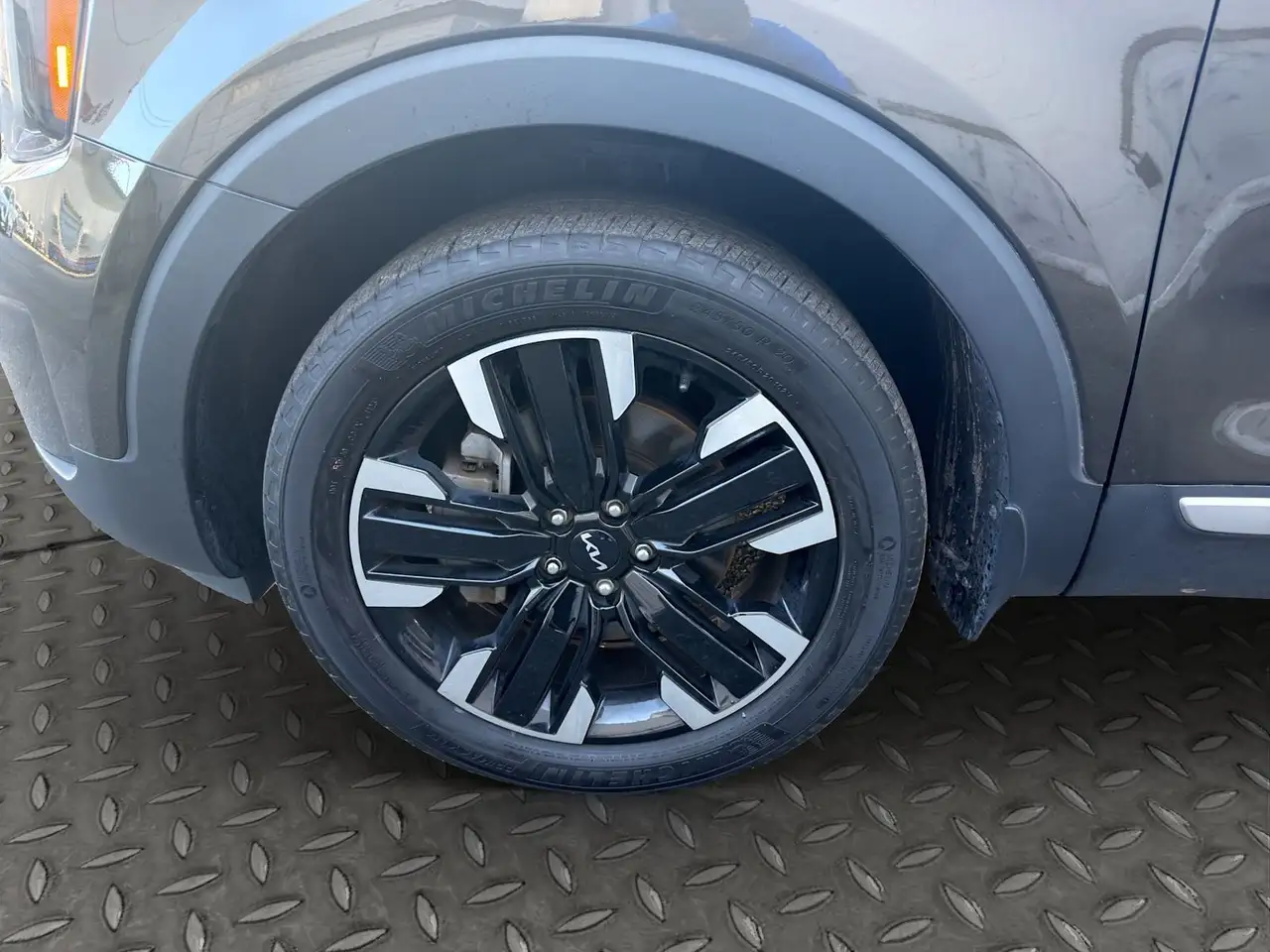 Kia Telluride снимка Kia Telluride