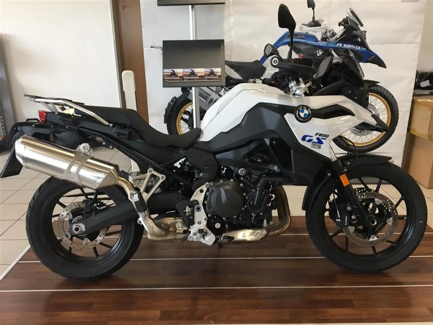 BMW F 800 GS Werkstieferlegung - 1