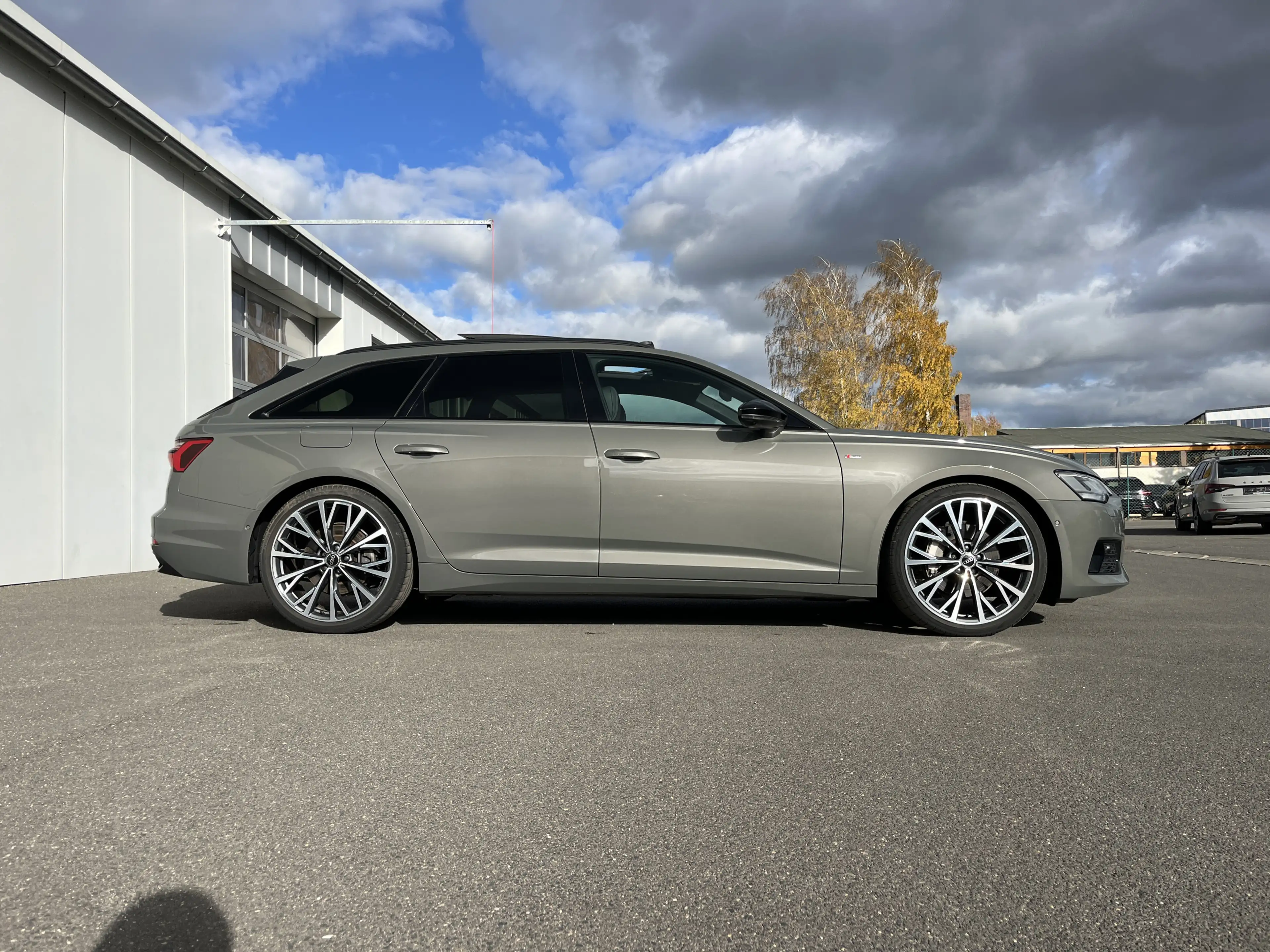 Audi A6 Avant 45 2.0 TFSI quattro S line 238€ m.20% Anz. — photo 4