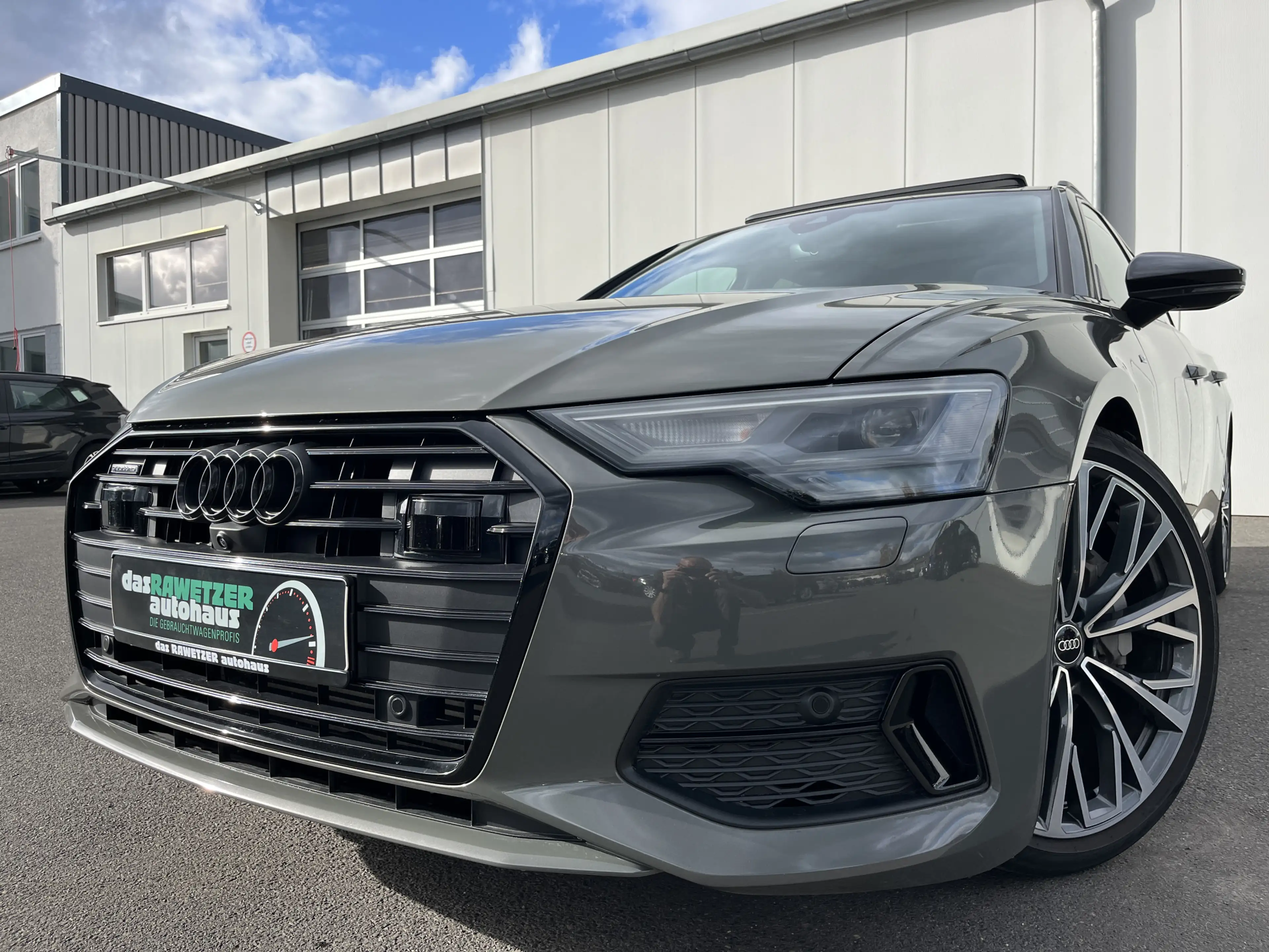 Audi A6 Avant 45 2.0 TFSI quattro S line 238€ m.20% Anz.