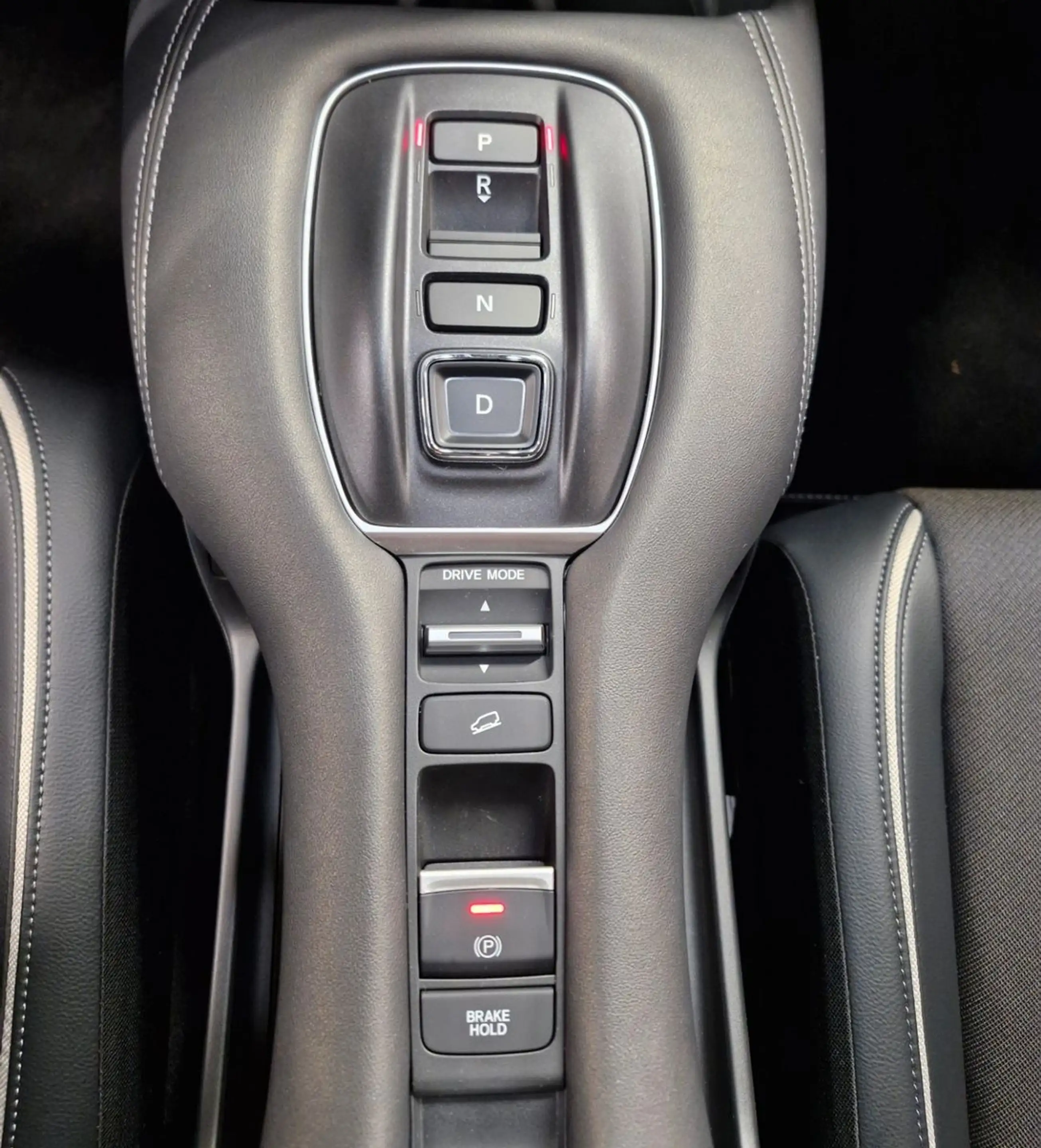 Honda ZR-V 2.0 i-MMD Hybrid Sport — photo 12