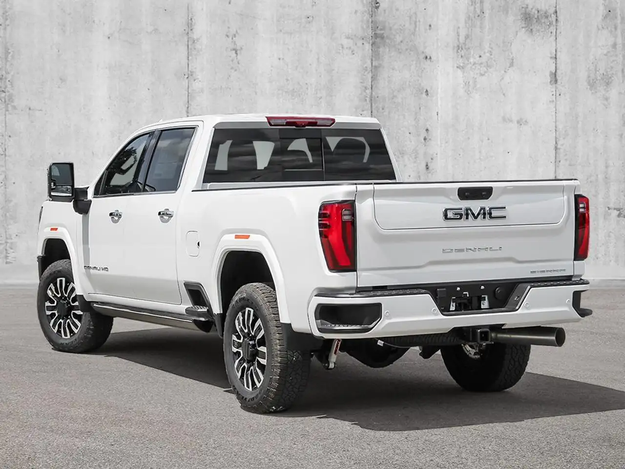 GMC Sierra 3500HD photo GMC Sierra 3500HD