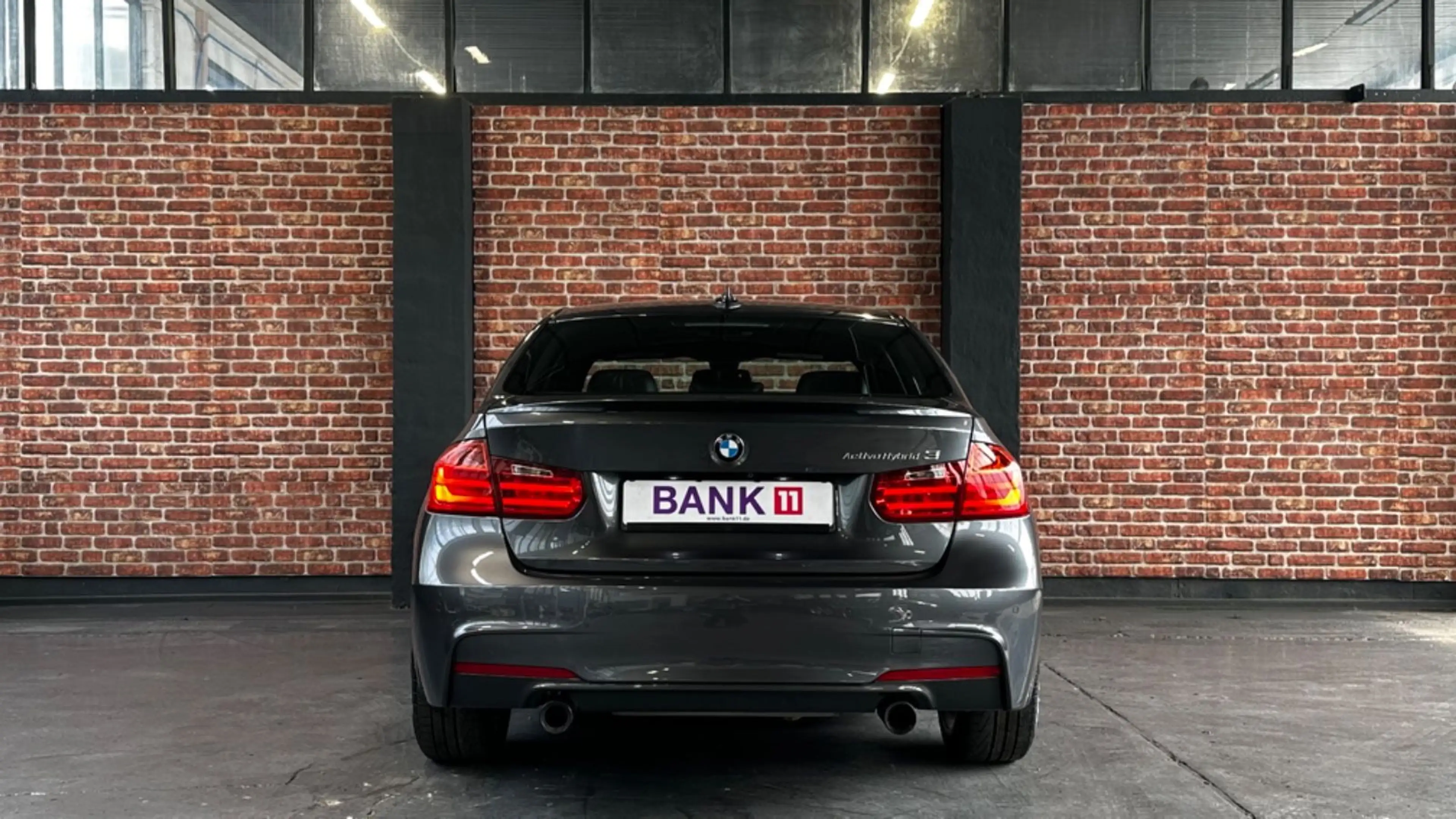 BMW 335 i Hybrid LEDER*KAMERA*XENON*TEMPOMAT — photo 5