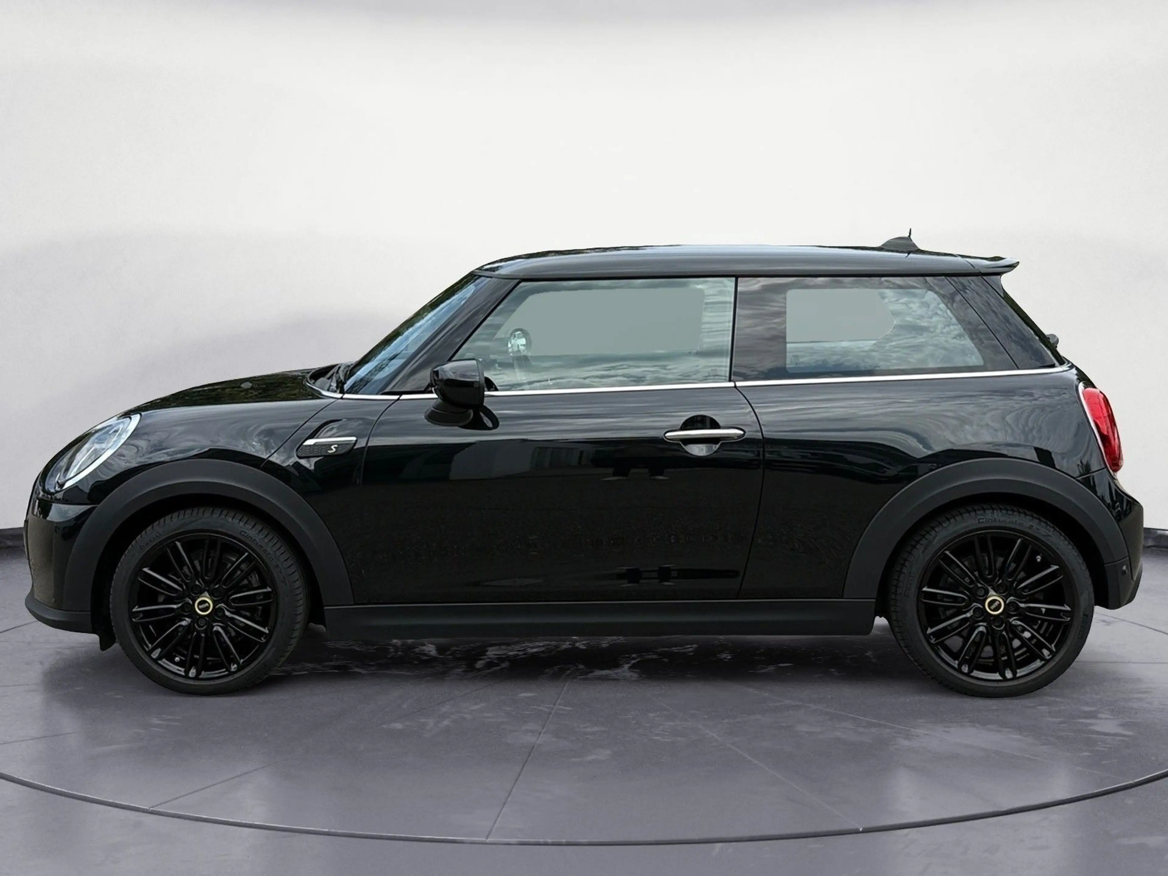 MINI Cooper SE . Classic Trim Navi Klima PDC DAB LED S — photo 4